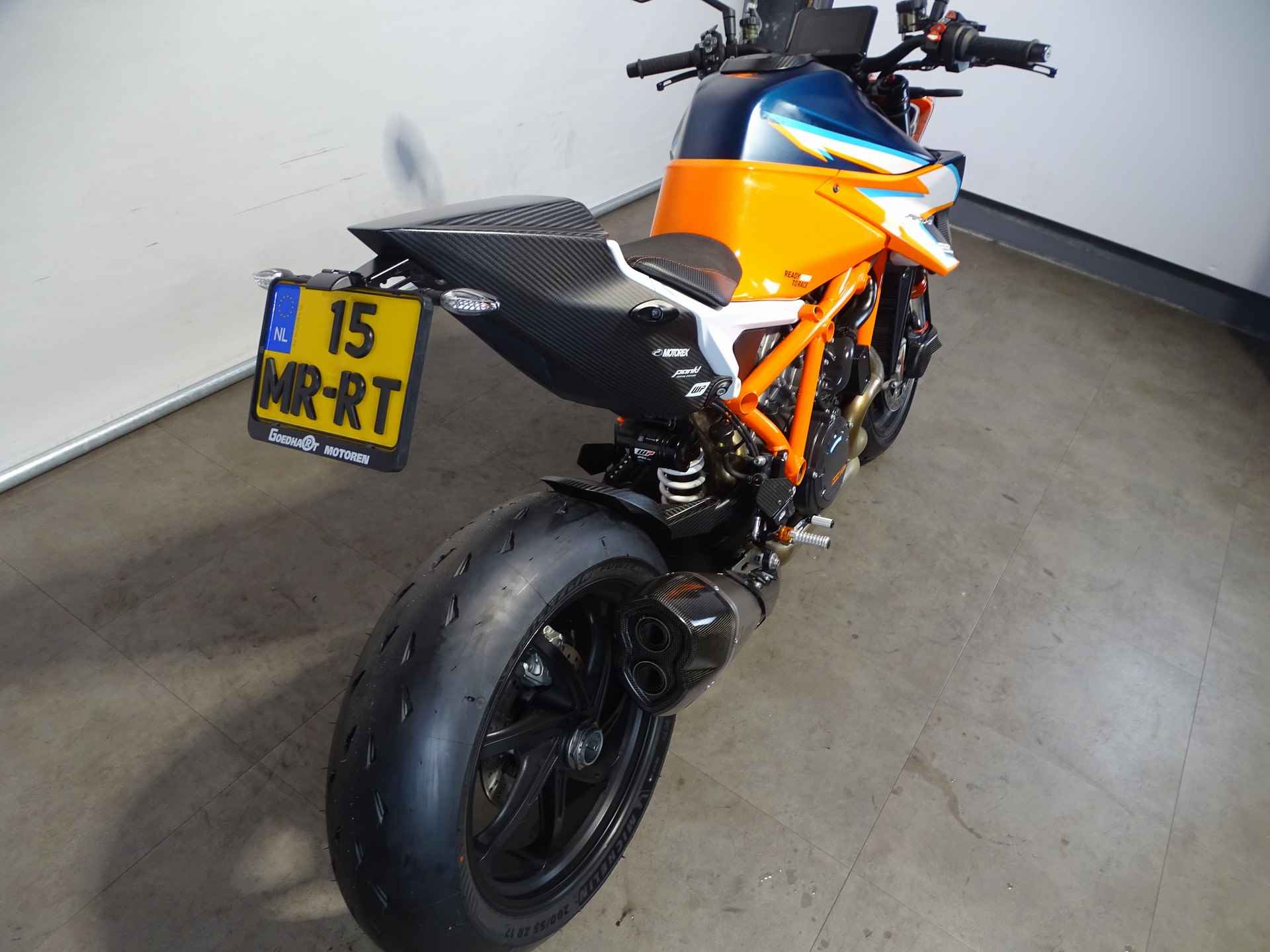 KTM 1290 SUPERDUKE RR - 3/9