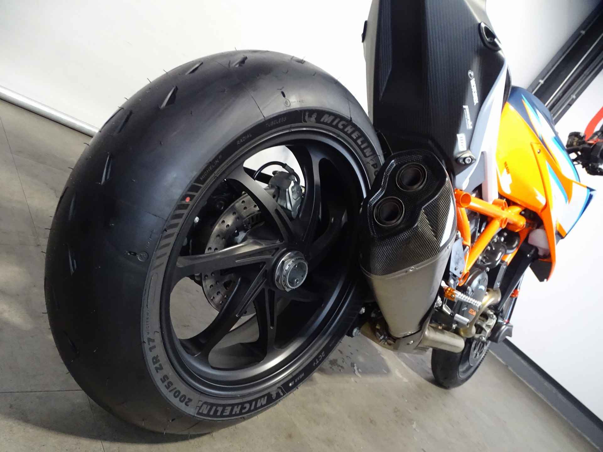 KTM 1290 SUPERDUKE RR - 5/9