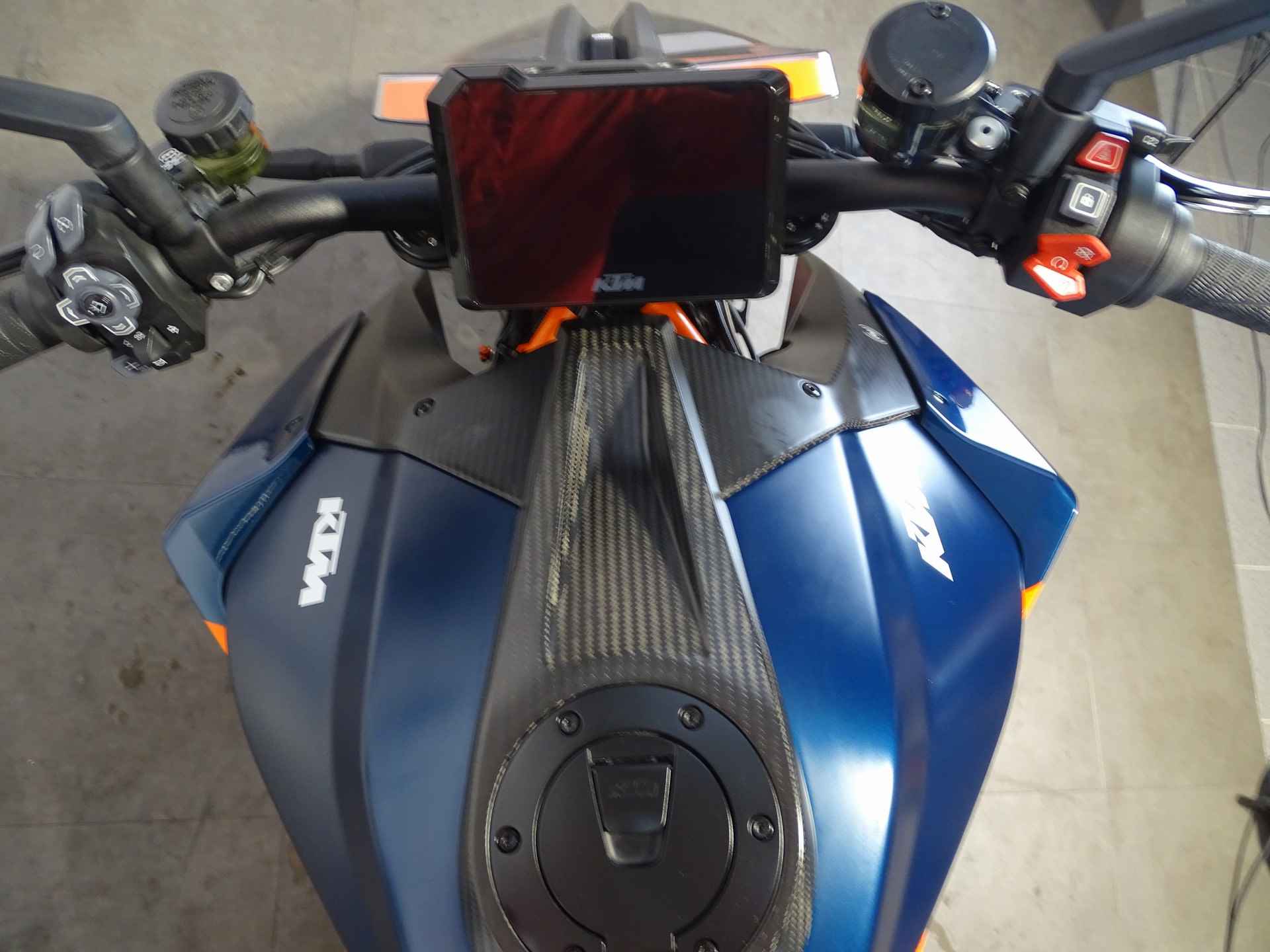 KTM 1290 SUPERDUKE RR - 7/9