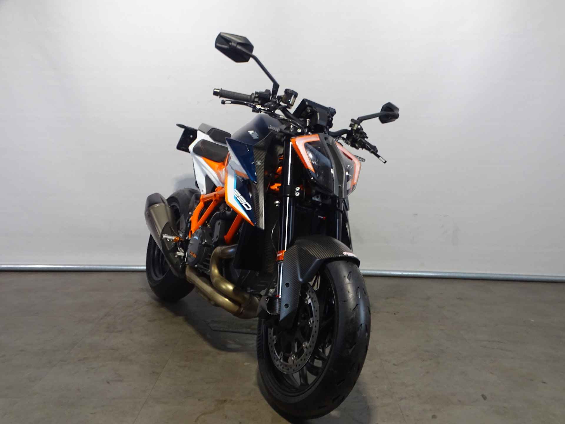 KTM 1290 SUPERDUKE RR - 8/9