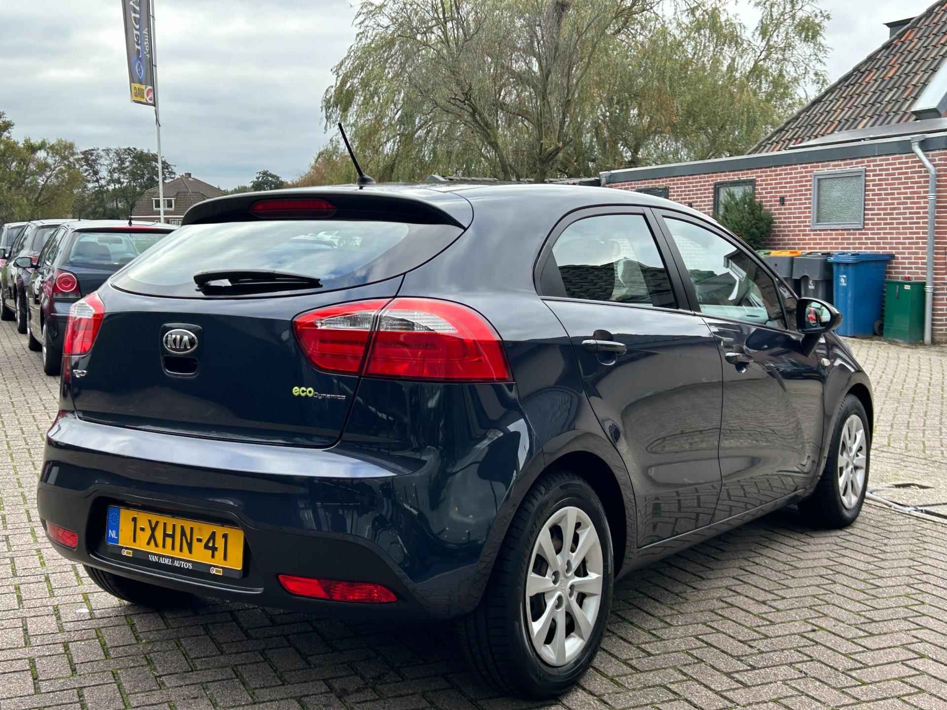 Kia Rio 1.2 CVVT BusinessLine 5Drs Airco Cruise Bluetooth Licht+Regensensor NAP NL-Auto Zeer Nette Staat! - 4/25