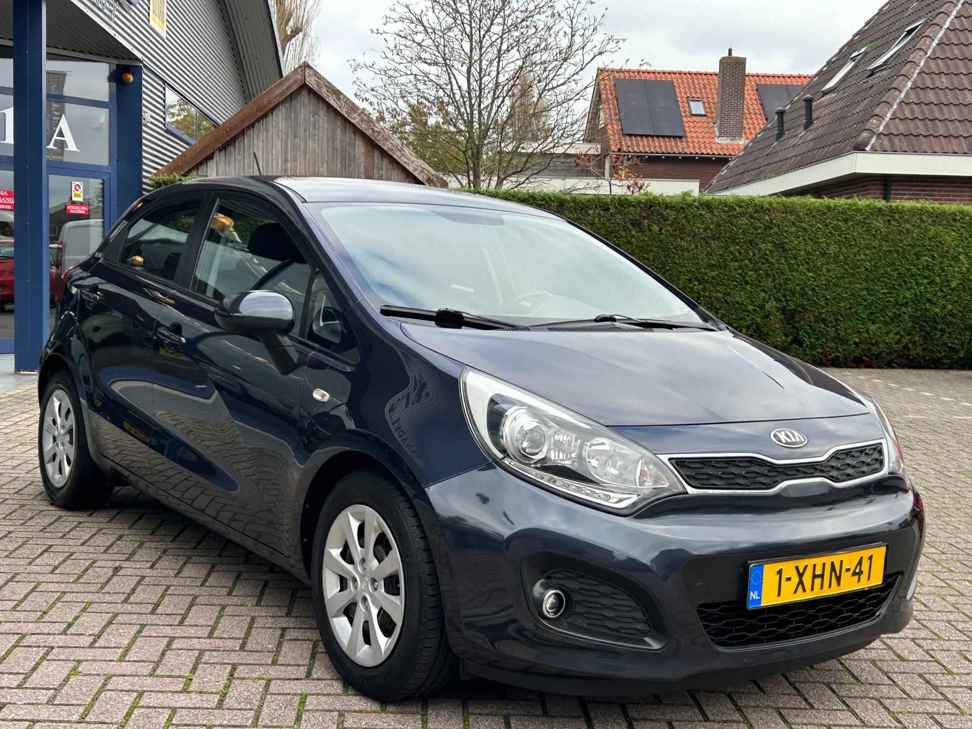 Kia Rio 1.2 CVVT BusinessLine 5Drs Airco Cruise Bluetooth Licht+Regensensor NAP NL-Auto Zeer Nette Staat! - 6/25