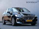 BMW 2 Serie 220i Active Tourer 157pk M-pakket Automaat Trekhaak / LED / 17 Inch