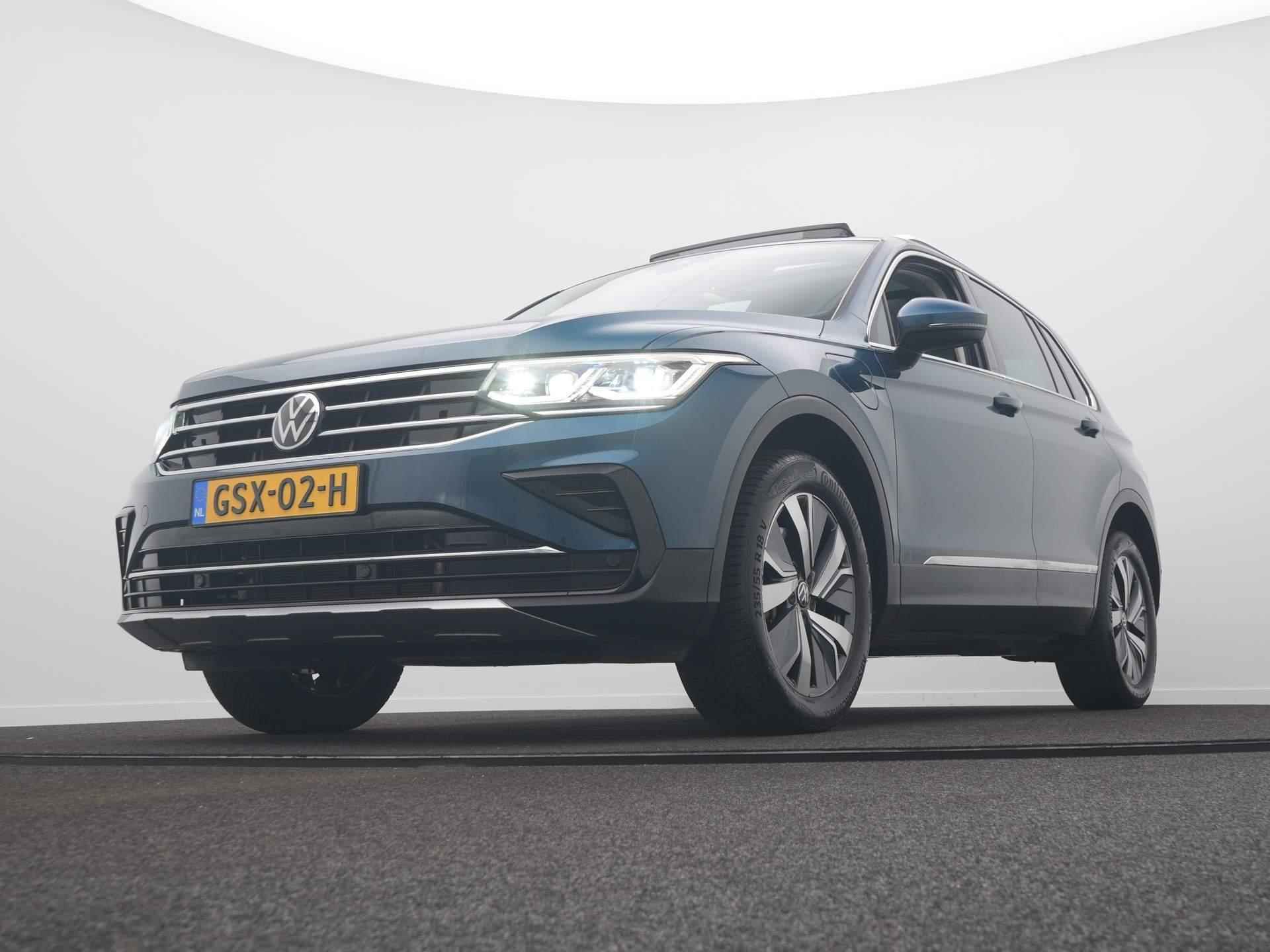 Volkswagen Tiguan 1.4 TSI eHybrid Elegance Business+ DSG / Panodak / HUD / Stoelverwarming / Sfeerverlichting - 9/59