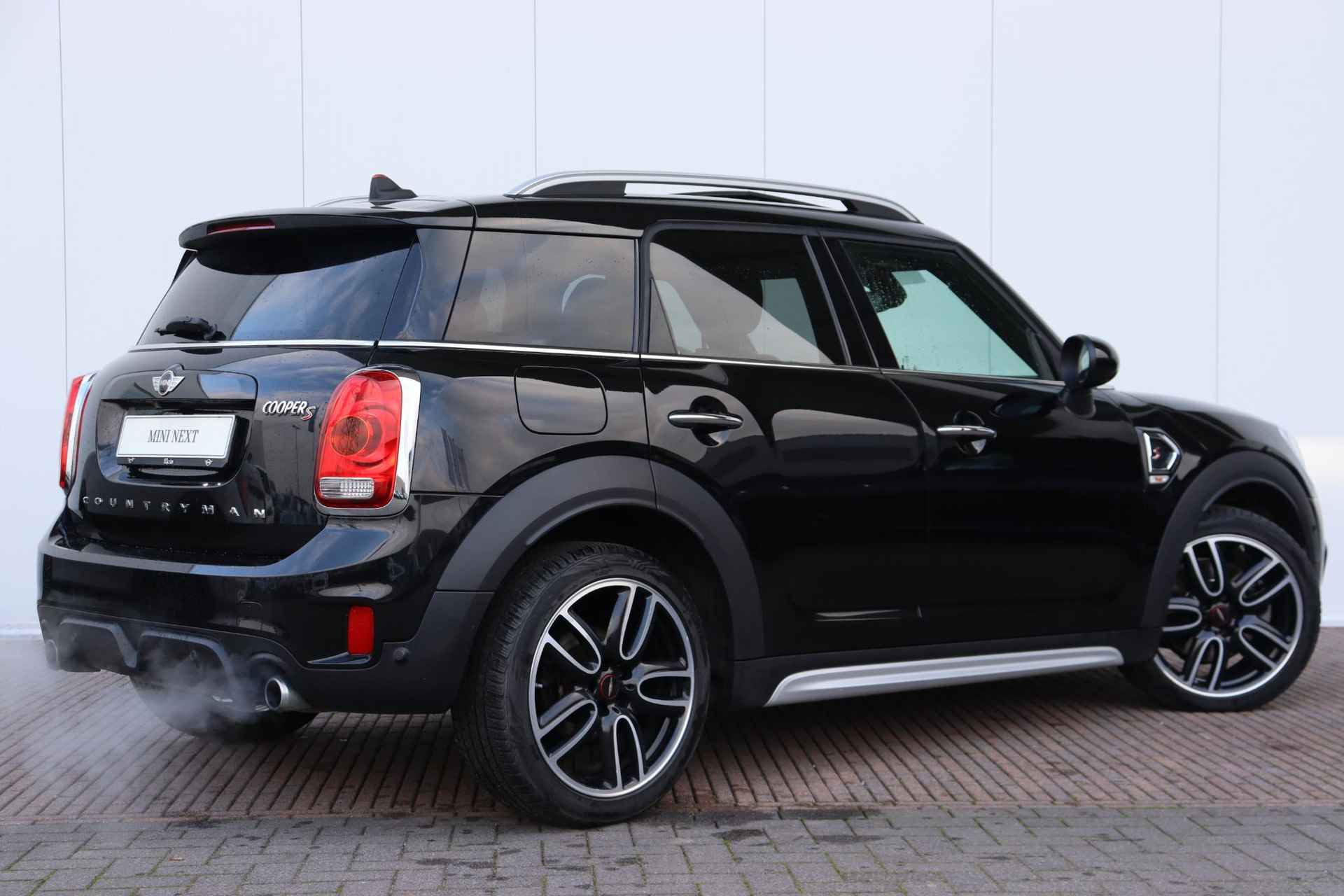 Mini Mini Countryman 2.0 Cooper S Chili JCW Course Spoke 19"/ Navi / Clima / Pano Dak / PDC / Achteruitrijcamera / Harman Kardon / - 6/31