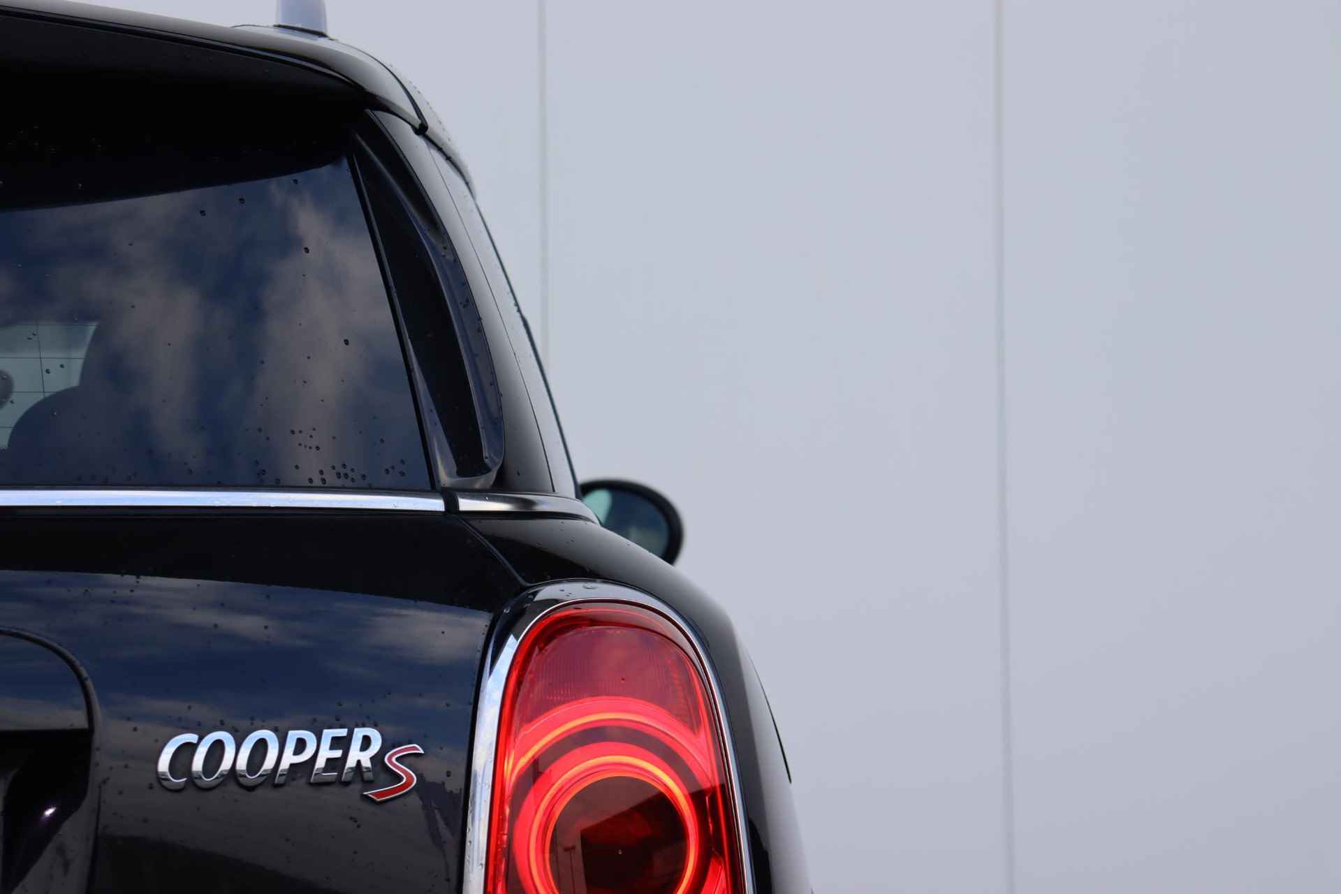 Mini Mini Countryman 2.0 Cooper S Chili JCW Course Spoke 19"/ Navi / Clima / Pano Dak / PDC / Achteruitrijcamera / Harman Kardon / - 8/31