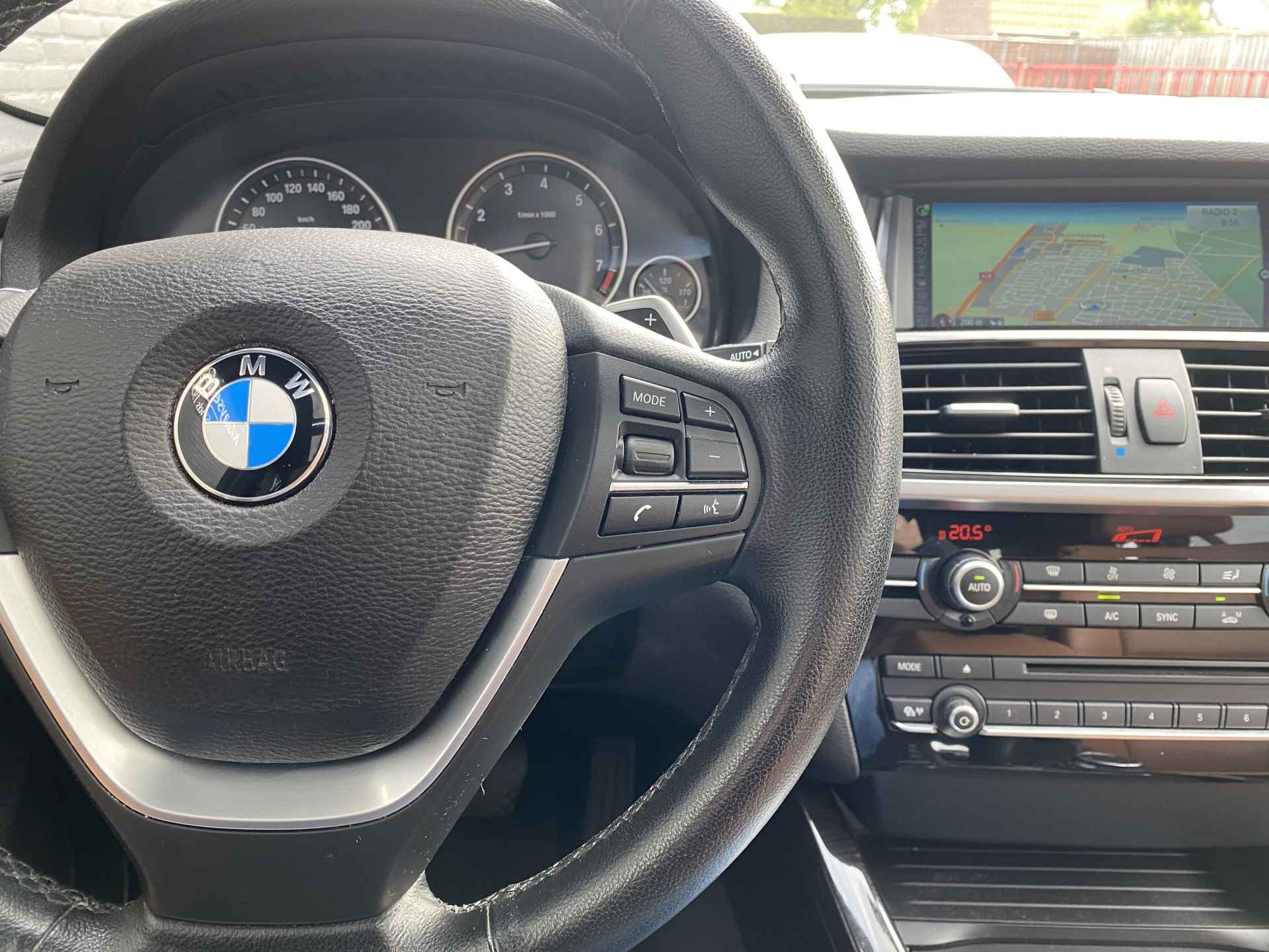 BMW X3 xDrive28i Centennial High Executive 245 pk AUT. | navigatie | panoramadak | congac leder | trekhaak | elektr. a. klep - 45/52