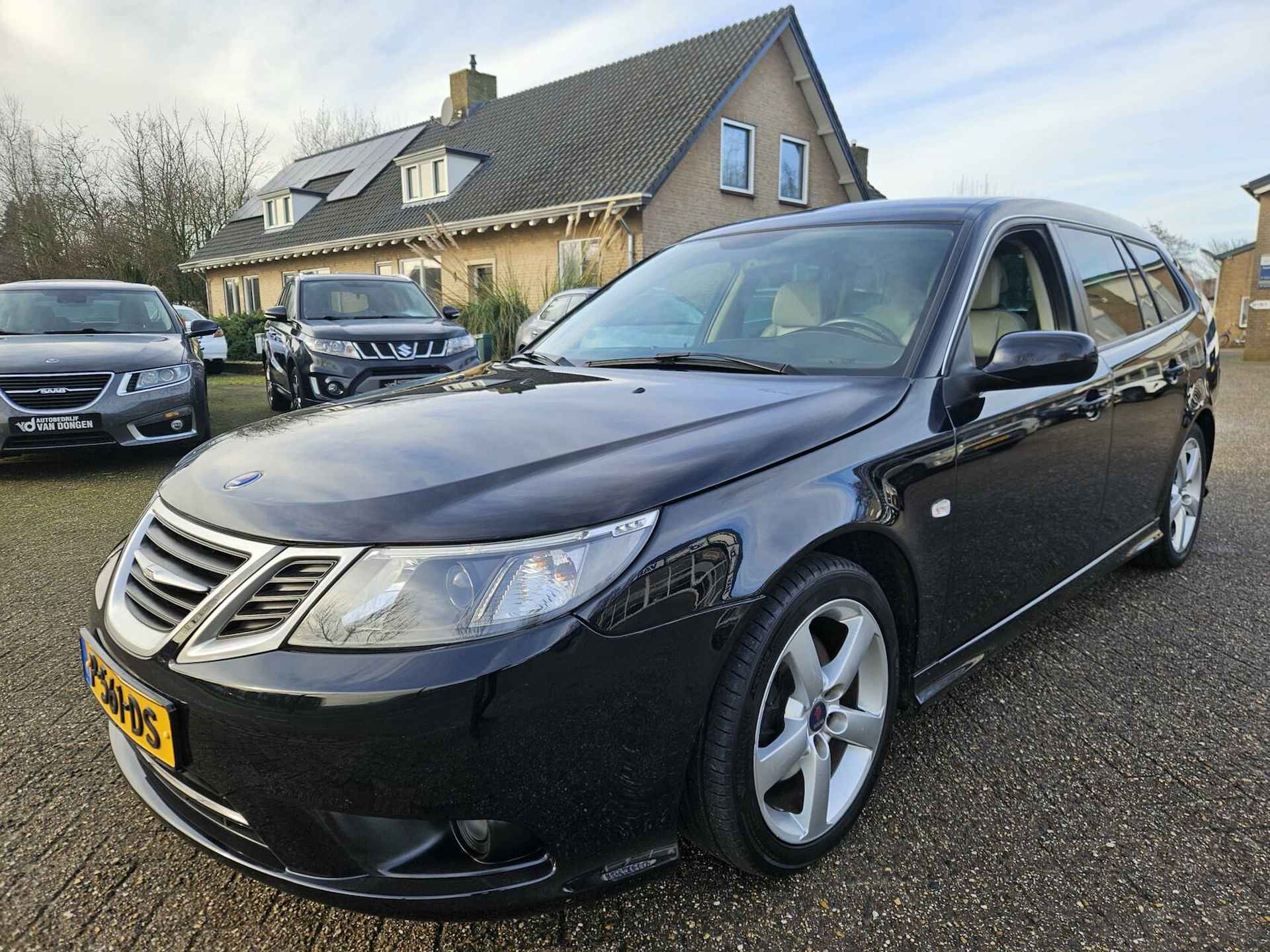 Saab 9-3 Sport Estate 1.8t Vector | Automaat / Trekhaak - 10/24