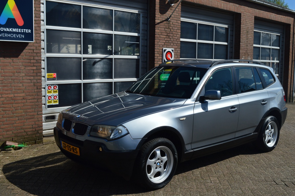 Bmw X3 2.0i Business Line, Yountimer. Navigatie, Cruisecontrole