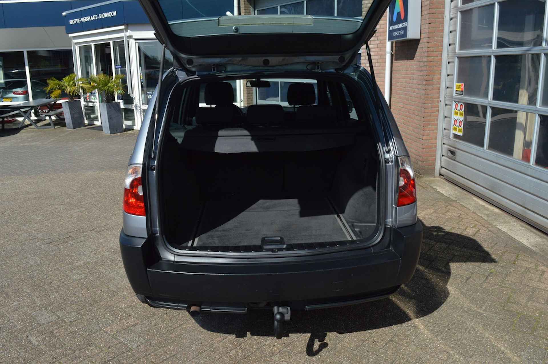 Bmw X3 2.0i Business Line, Yountimer. Navigatie, Cruisecontrole - 4/22