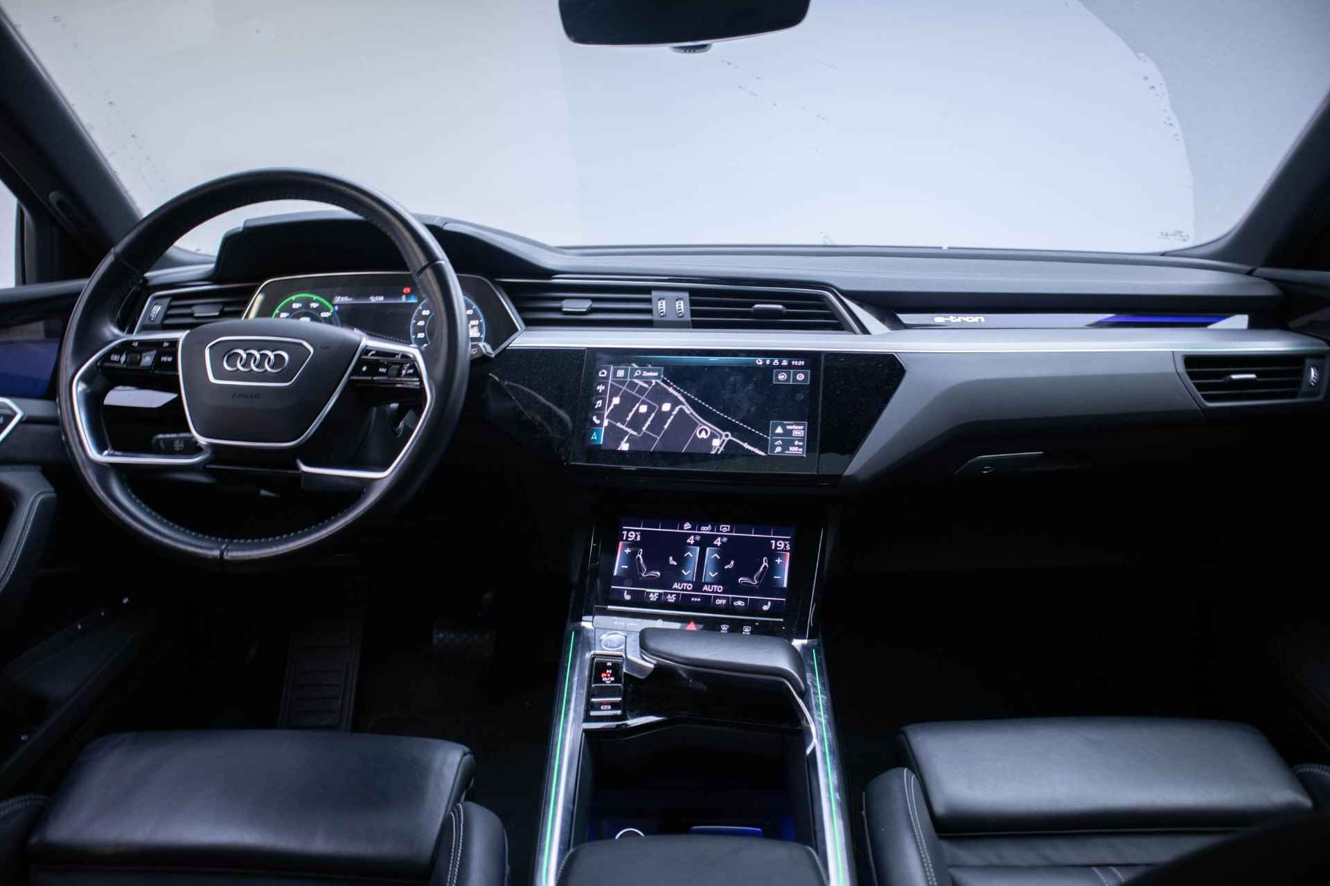 Audi e-tron e-tron 55 quattro advanced 95 kWh | Panoramadak | Camera | 1e eigenaar | - 4/25