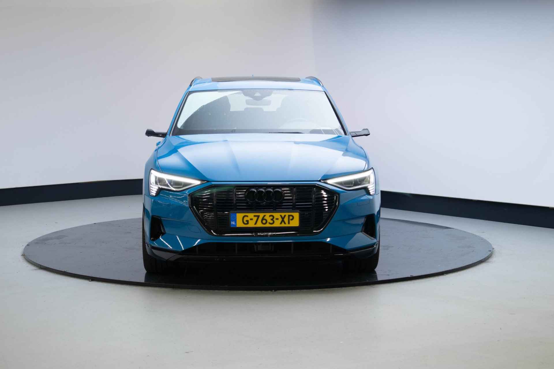 Audi e-tron e-tron 55 quattro advanced 95 kWh | Panoramadak | Camera | 1e eigenaar | - 17/25