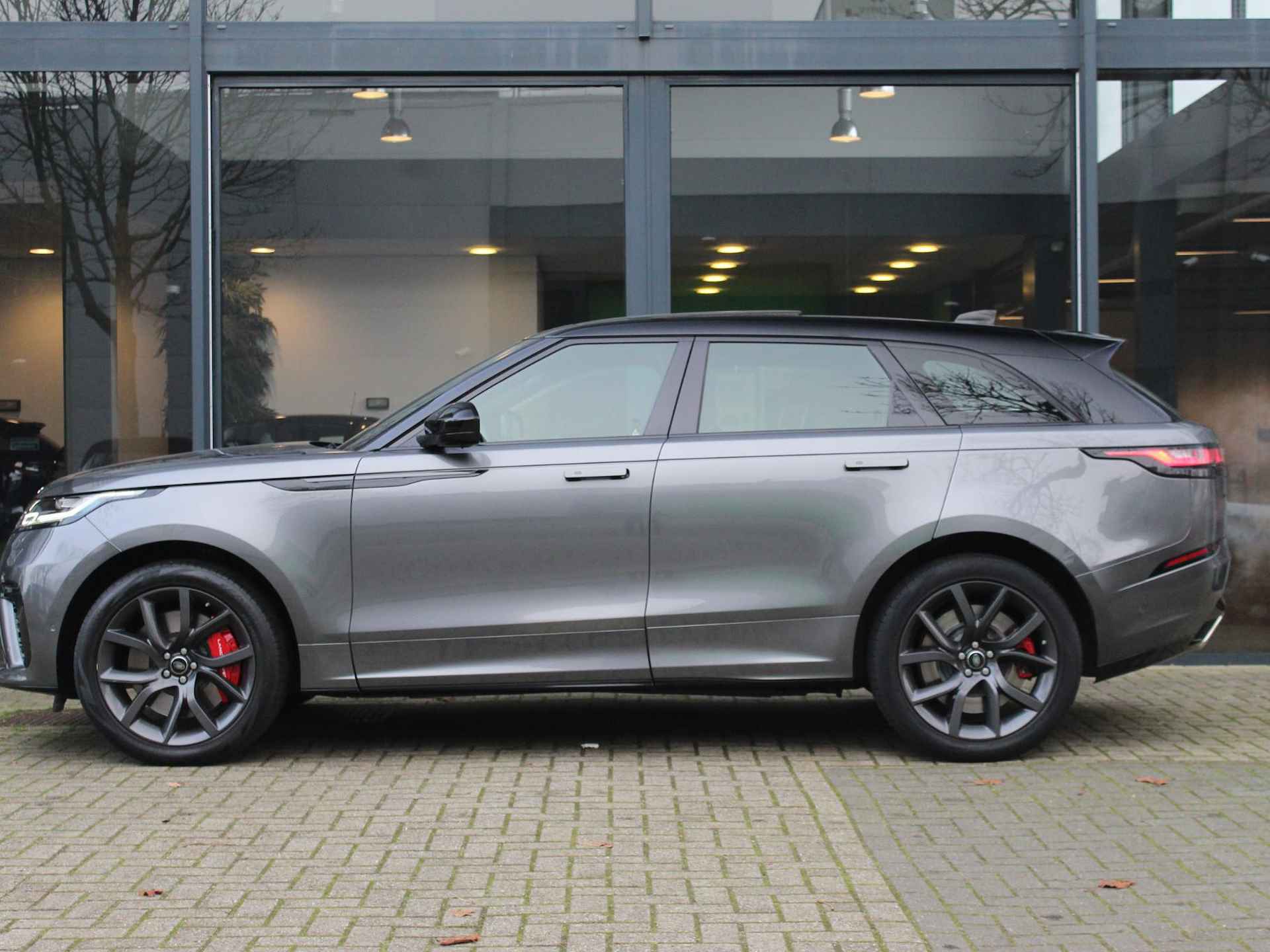 Land Rover Range Rover Velar 5.0 V8 SV Autobiography Dynamic Edition / 70.000KM / PANO / MERIDIAN / MATRIX-LED / NAVI / BLINDSPOT / TREKHAAK (2.500KG TREKGEWICHT ) / 360 CAMERA / 21'' LMV - 12/50