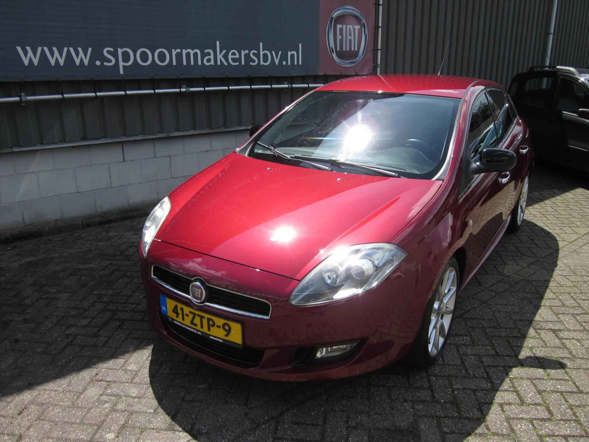 FIAT Bravo 1.4 MultiAir 16v 140pk Start&amp;Stop Sport - 2/10