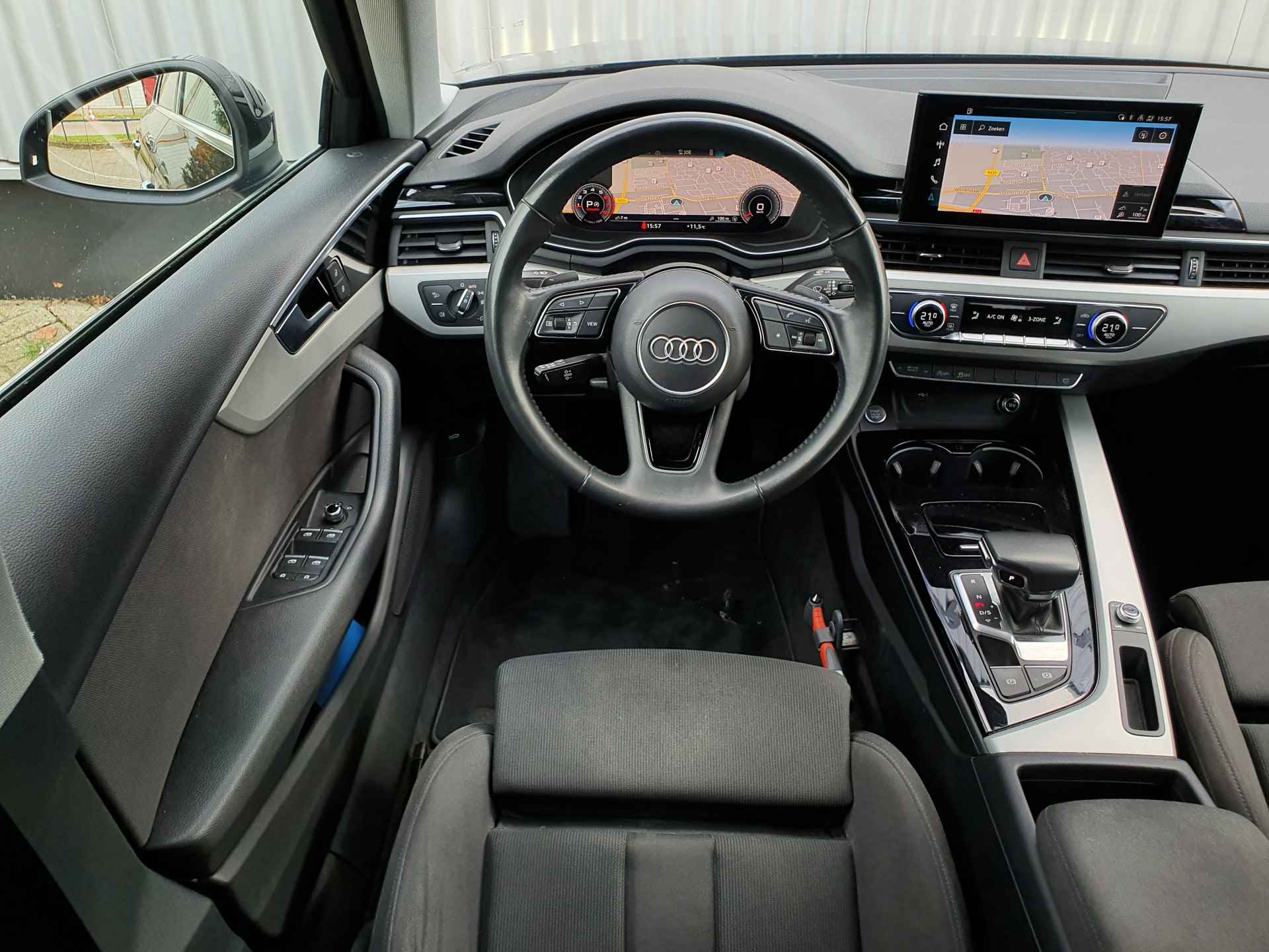 Audi A4 Avant 2.0TFSI S-Tronic | Virtual Cockpit | Climate Control 3-Zone | Elek. Klep | Navi - 30/36