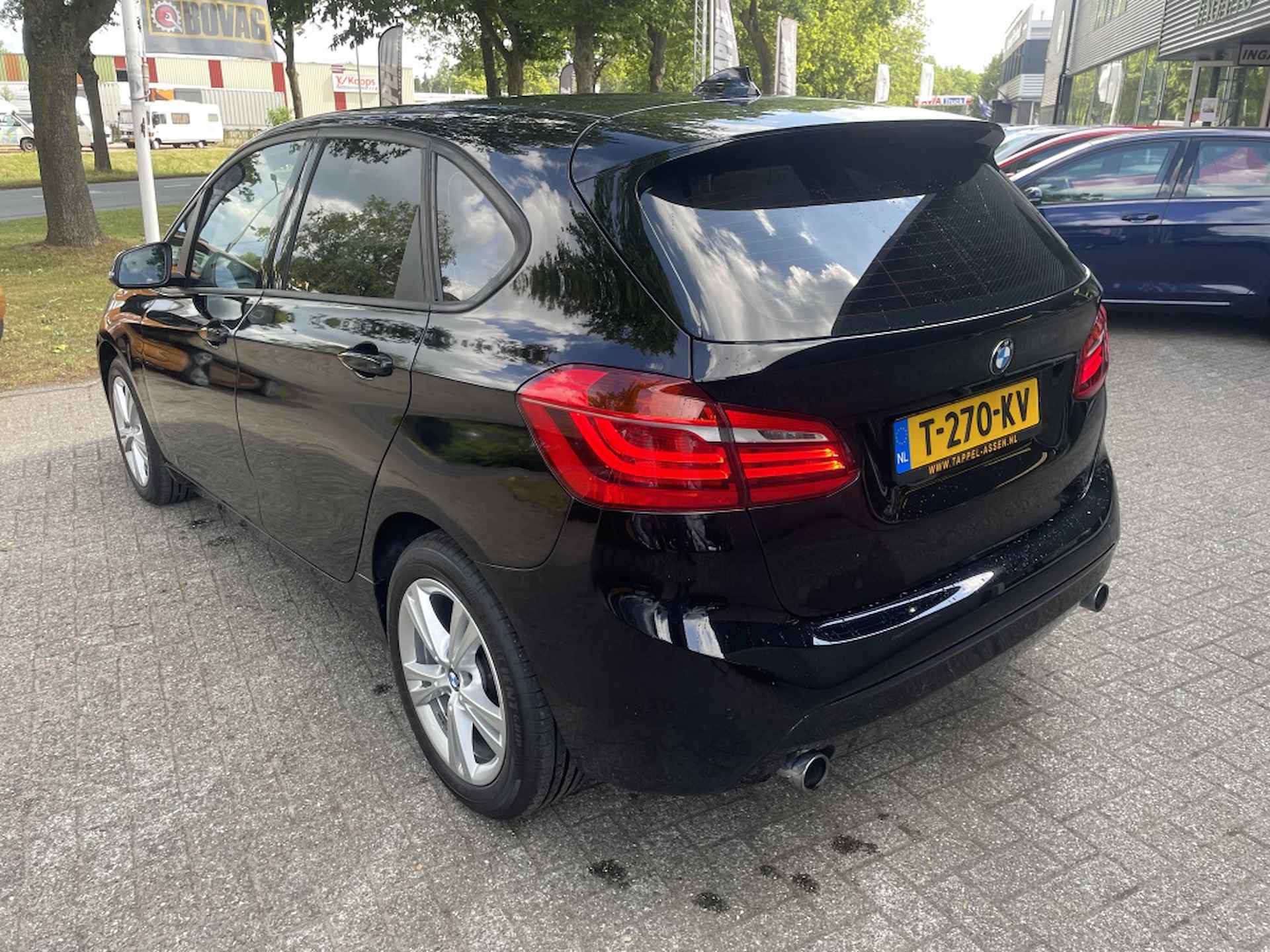 Bmw 2-serie Active Tourer 220i Sport Automaat 190PK! - 3/27