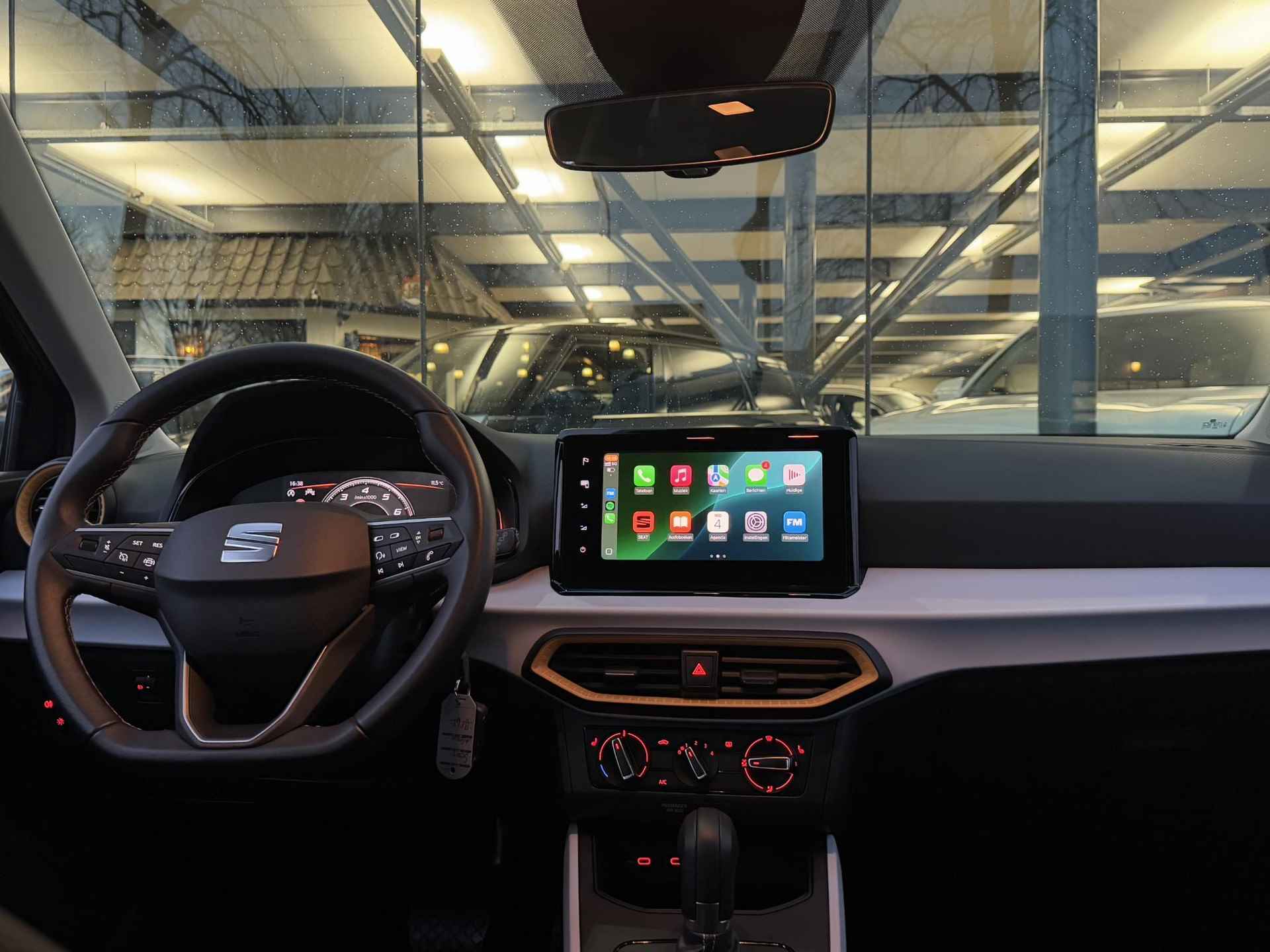 SEAT Arona 1.0 EcoTSI Style Business Connect Apple Carplay | Stoelverwarming - 5/24