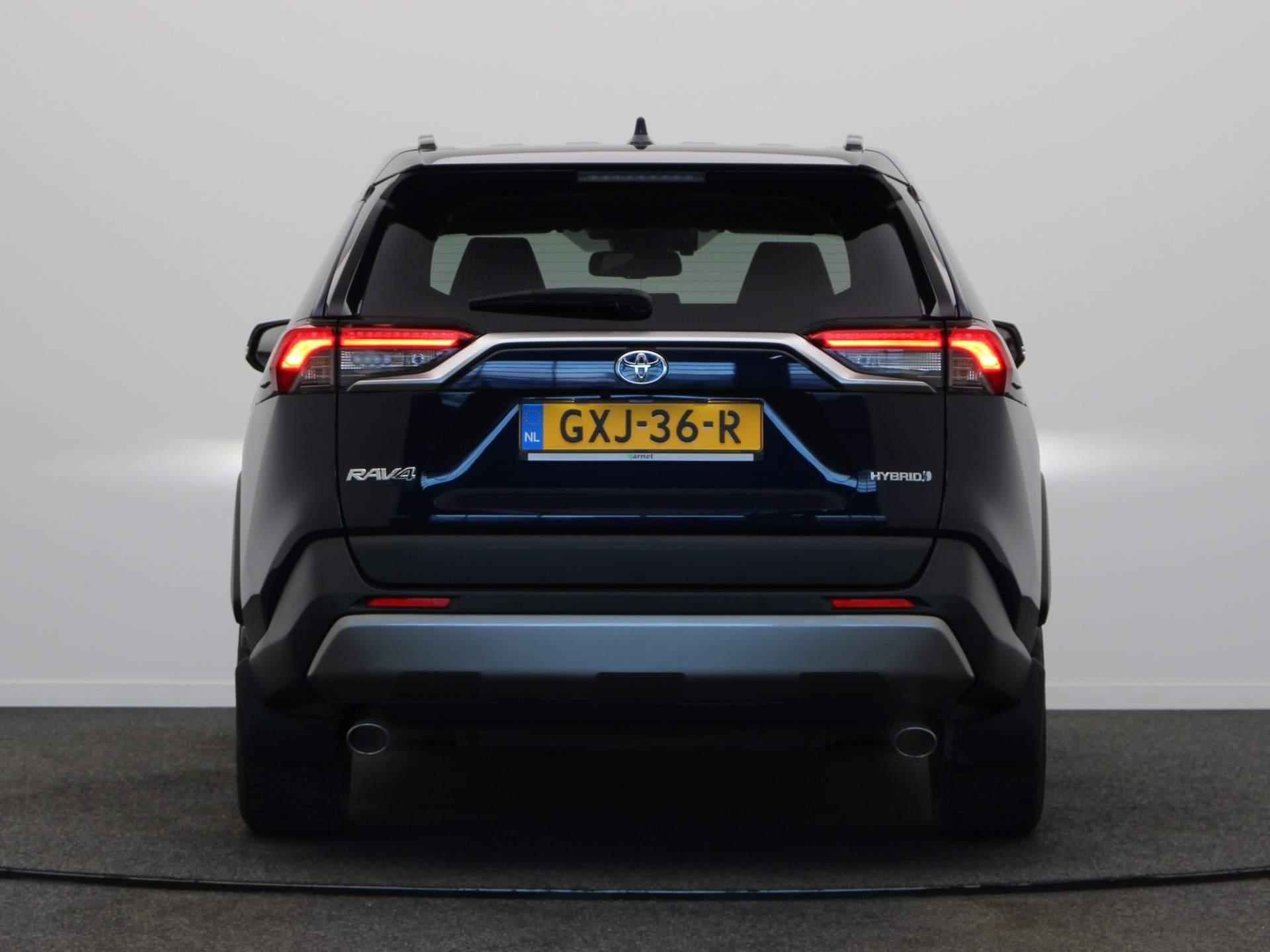 Toyota RAV4 2.5 Hybrid AWD Dynamic | 1650kg Trekvermogen | Stoel en Voorruit verwarming | Achteruitrijcamera | All-Season Banden | - 7/50