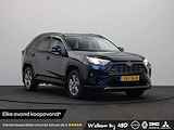 Toyota RAV4 2.5 Hybrid AWD Dynamic | 1650kg Trekvermogen | Stoel en Voorruit verwarming | Achteruitrijcamera | All-Season Banden |