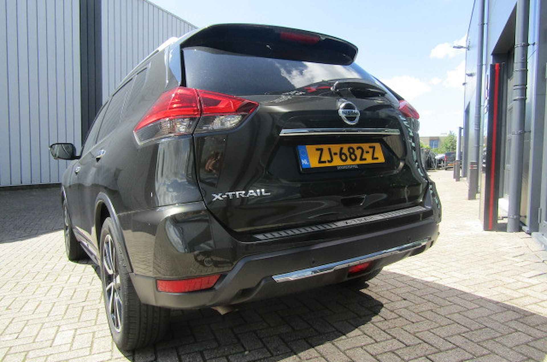 NISSAN X-Trail 1.3 DIG-T 160pk DCT Tekna 7-Zits | Leder | Schuif/kanteldak | Navi | Climate | Cruise | ALL-IN RIJKLAARPRIJS!! - 8/33