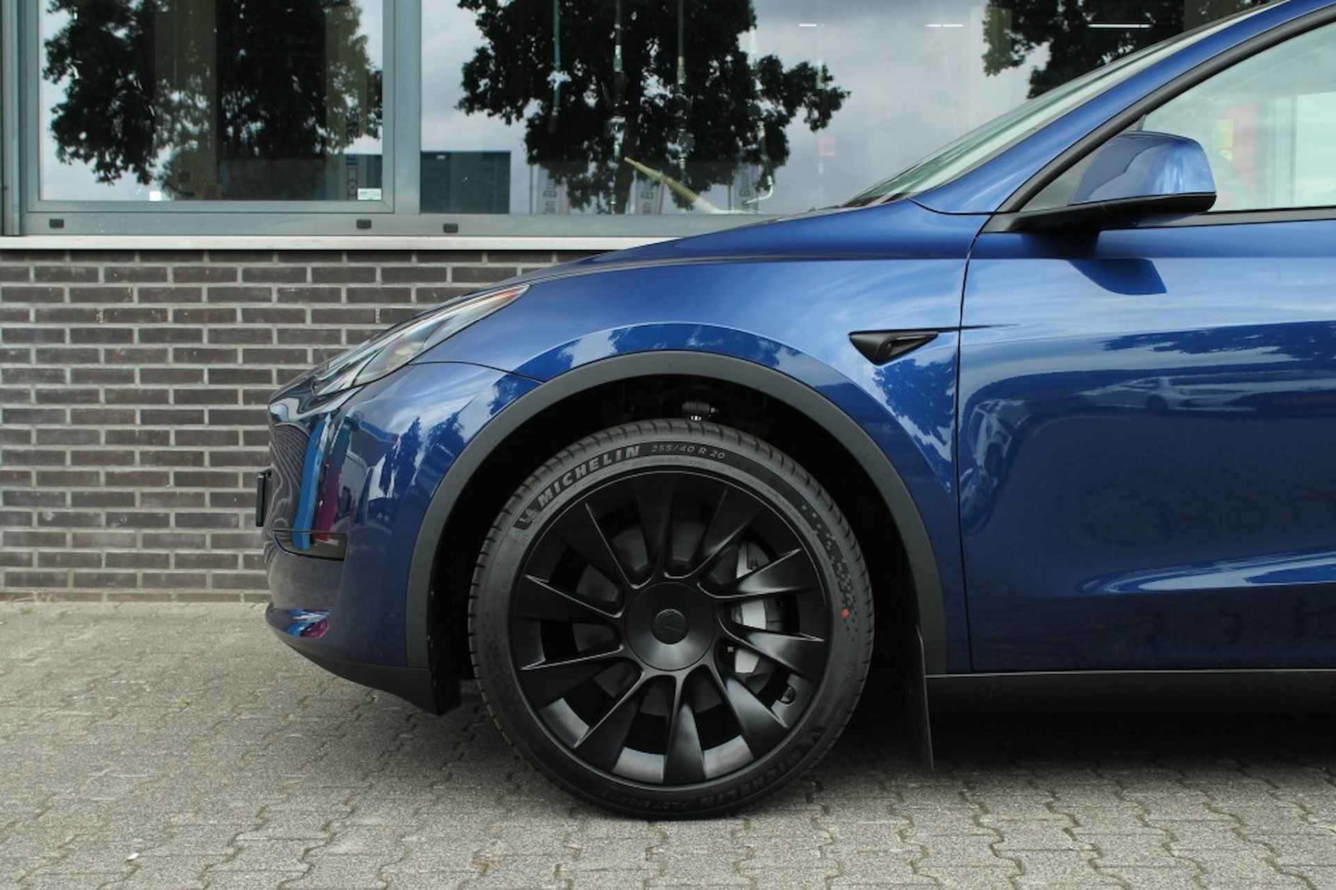 TESLA Model Y Long Range RWD 75 kWh - 20 inch - Zwart leder - Premium audio - 7/41