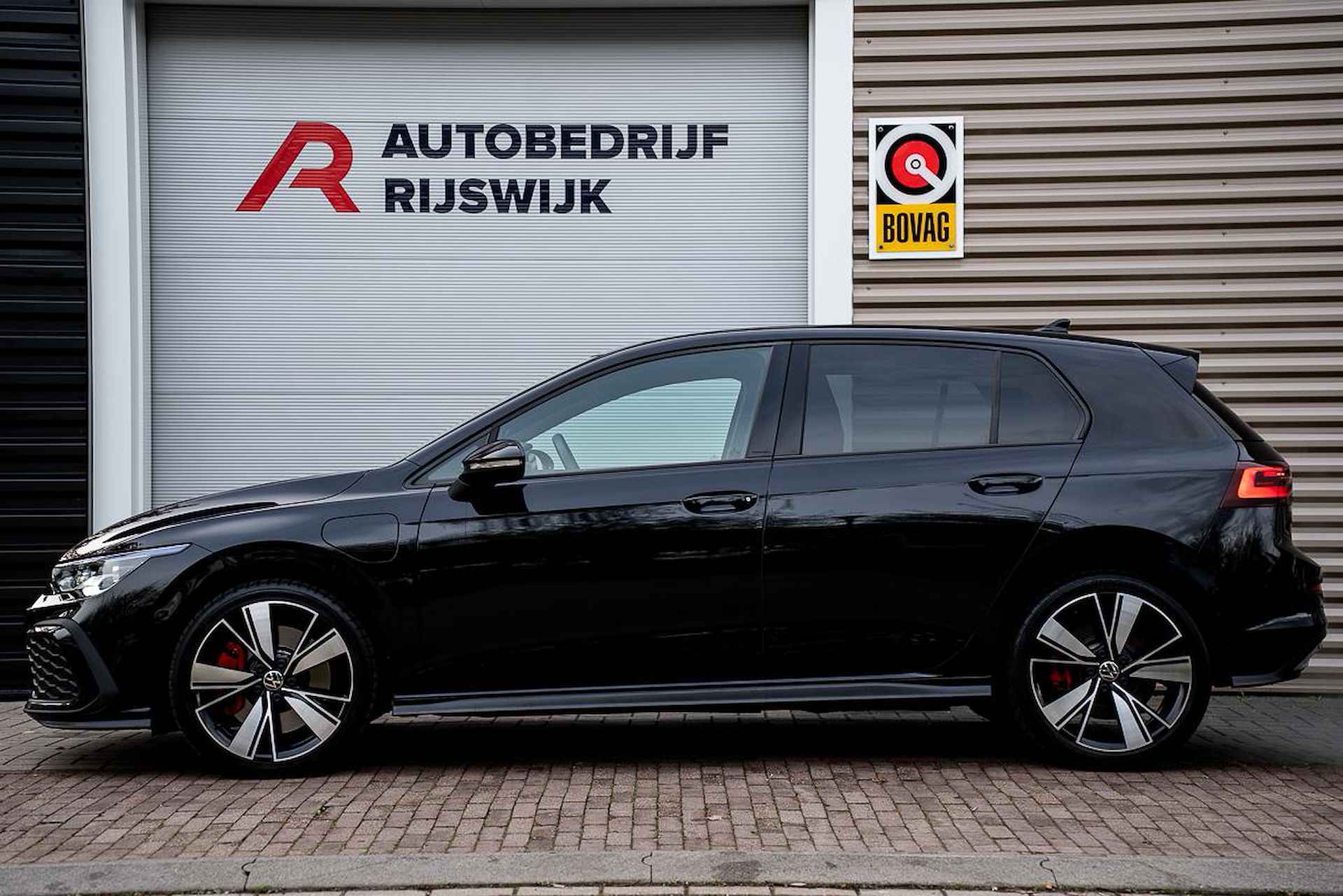 Volkswagen Golf 1.4 eHybrid GTE Pano/Matrix/Camera - 2/26