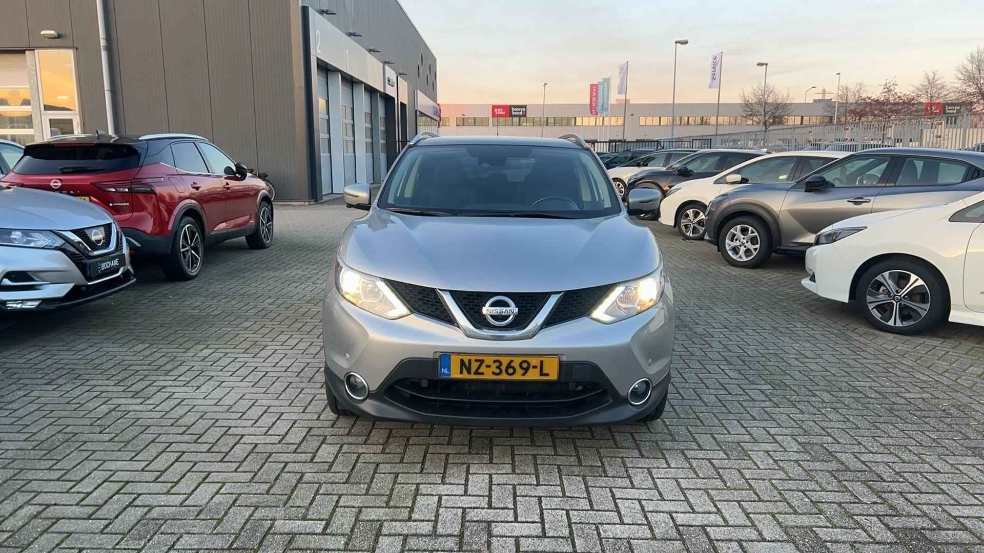 Nissan Qashqai 1.2 N-Connecta - 4/14