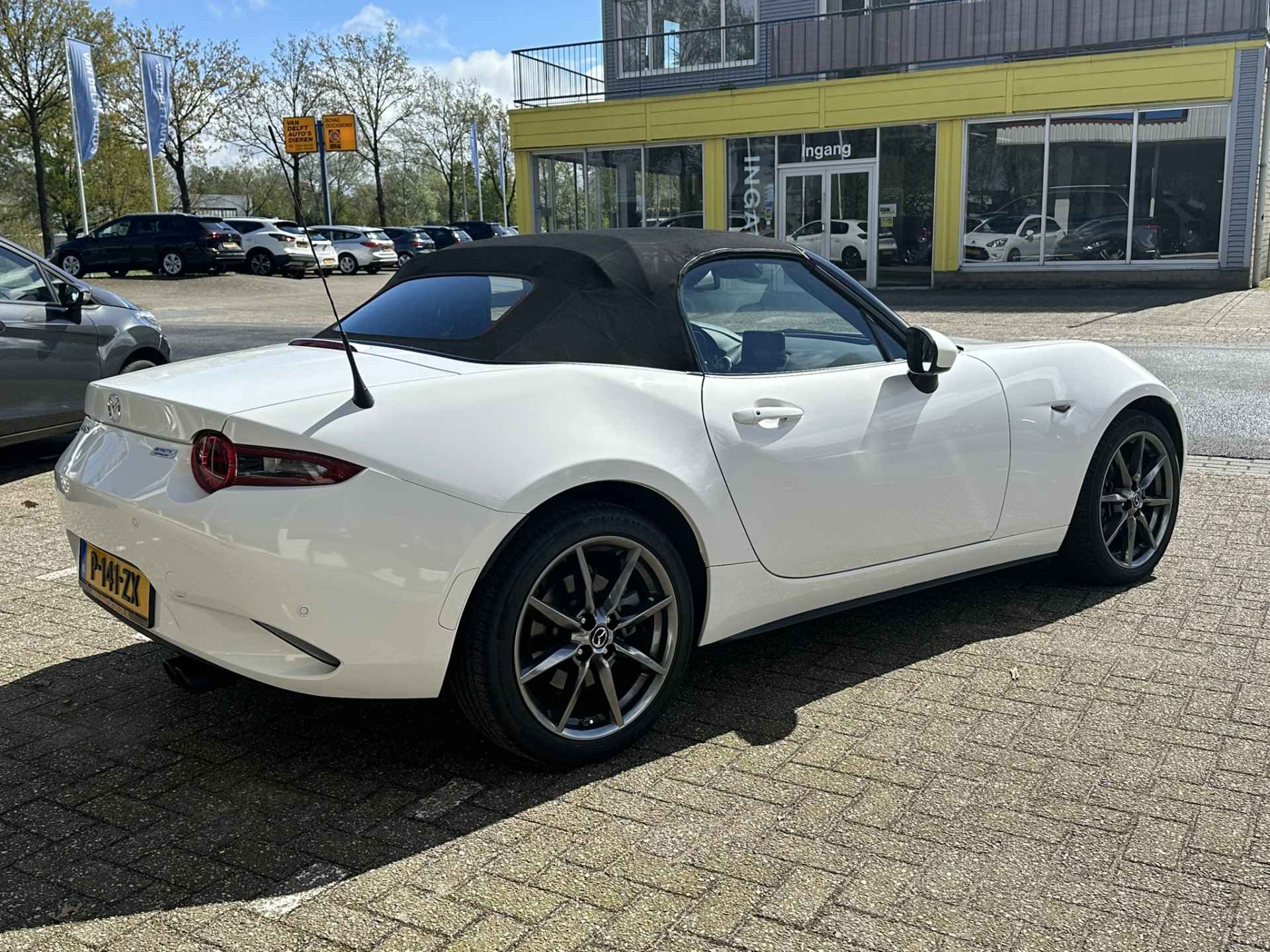 Mazda MX-5 2.0 GT-M | 160pk | Bi-Xenon | Leder | Stoelverwarming | Navi | Bose | Apple Carplay | Keyless | PDC - 14/62