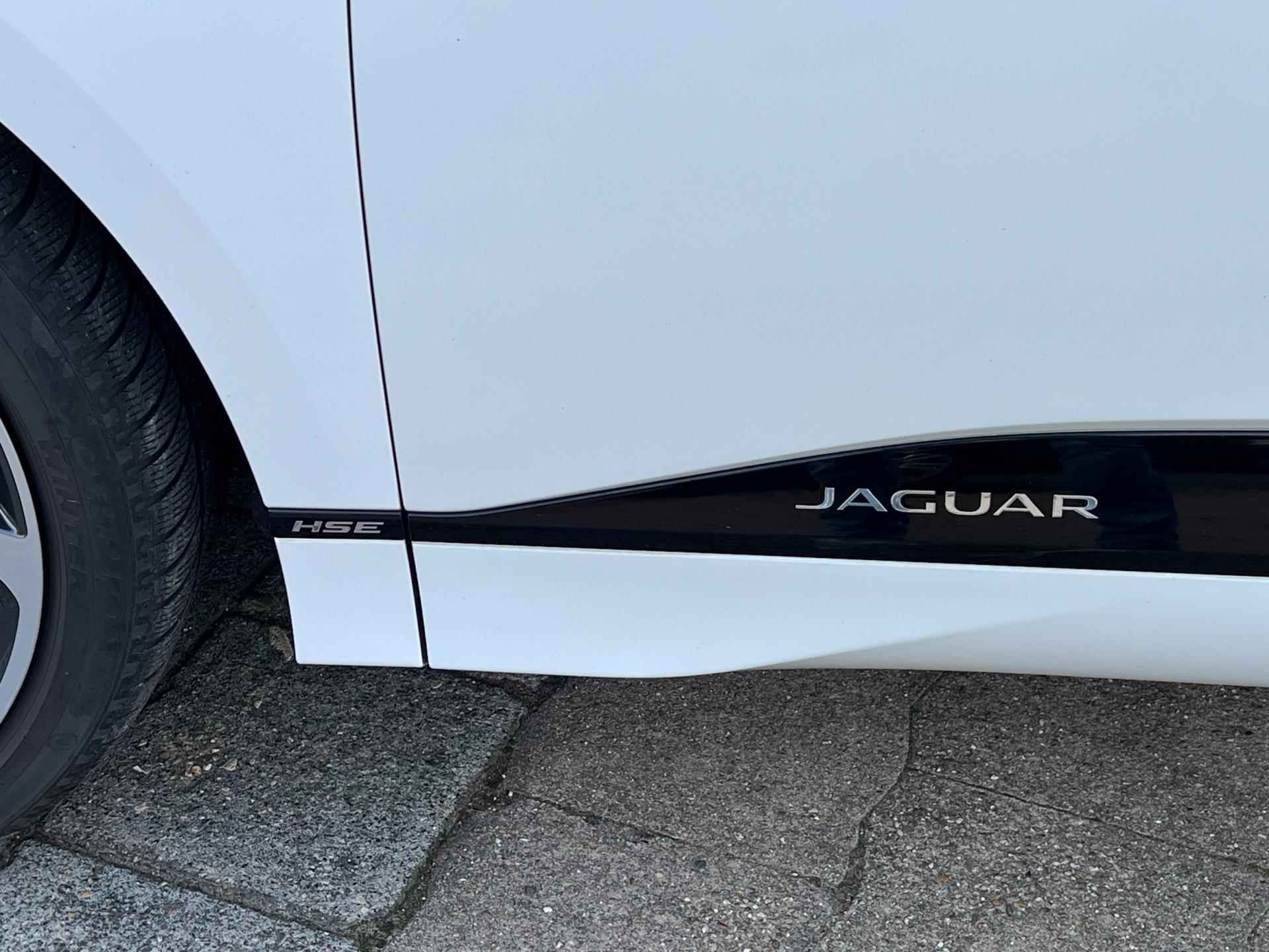 Jaguar I-PACE EV400 HSE 90 kWh Luchtvering , Panodak, Exclusive en exterieur pack enz. nw. prijs € 102.000,- - 20/78
