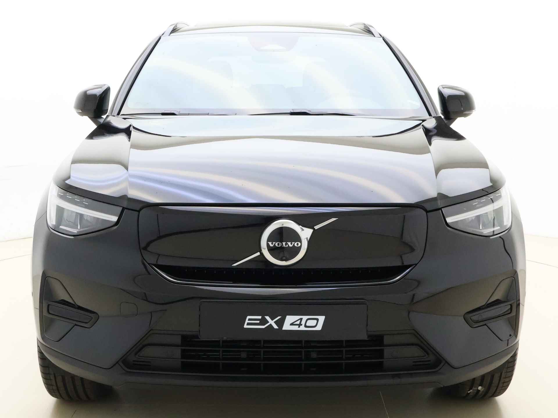 Volvo EX40 Extended Range Ultra 82 kWh / Direct leverbaar / Nieuw / 20'' / Donker glas / Dawn Fusion Microtech / - 4/42