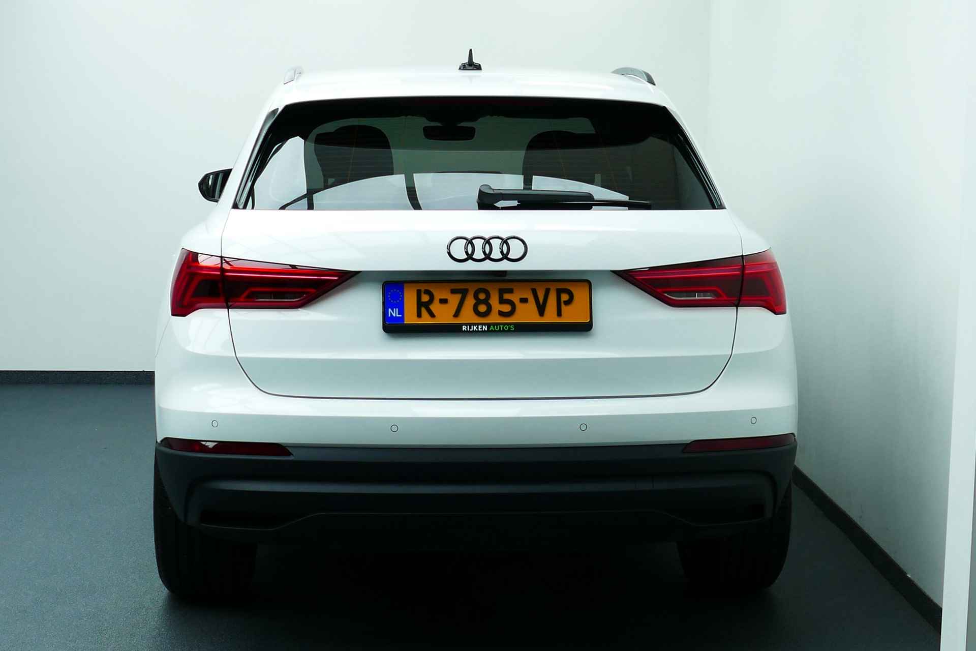 Audi Q3 35 TFSI Pro Line Bj 10-2022. Camera, Clima, Stoelverw, Led Koplampen, 19"LMV - 23/38