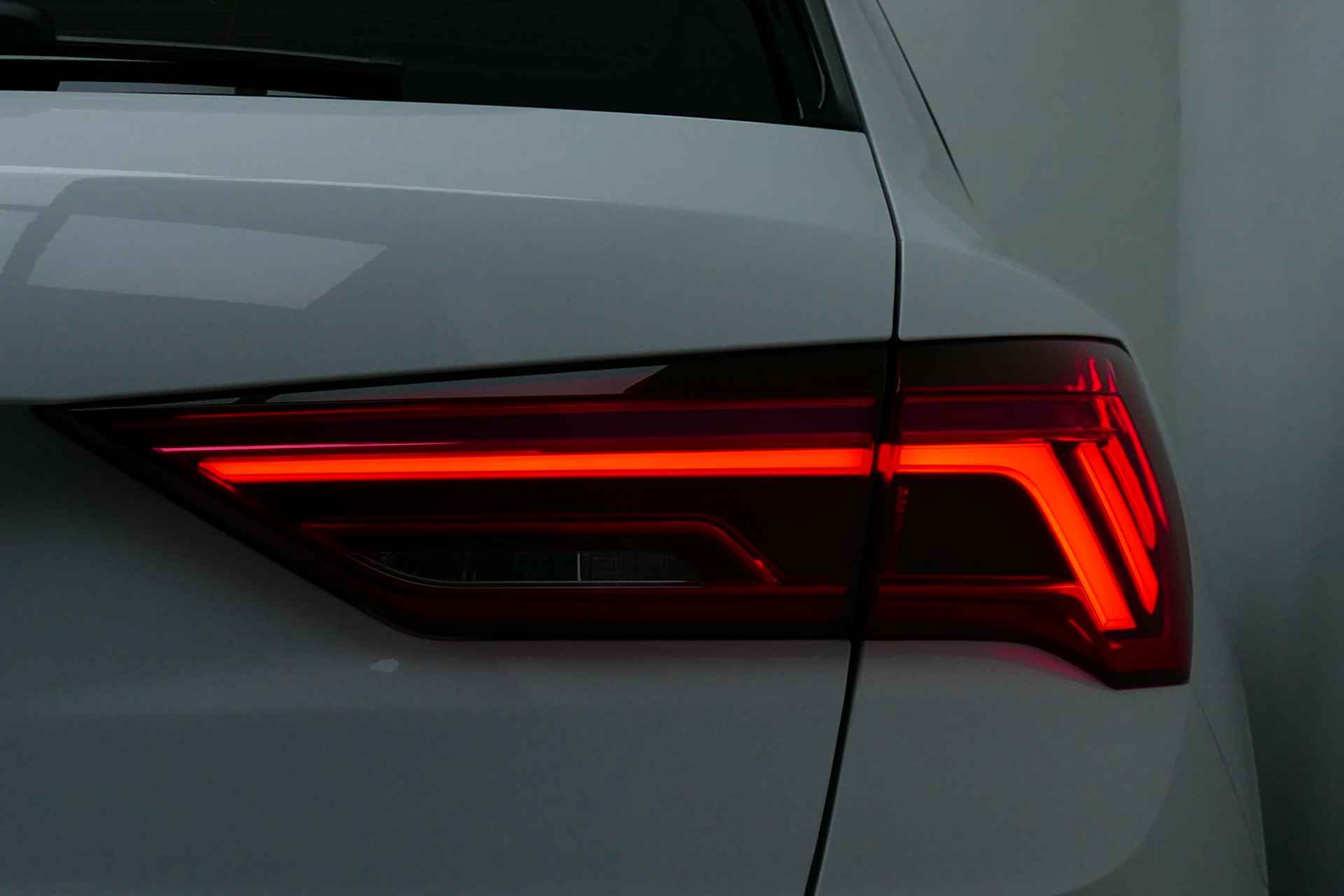 Audi Q3 35 TFSI Pro Line Bj 10-2022. Camera, Clima, Stoelverw, Led Koplampen, 19"LMV - 31/38