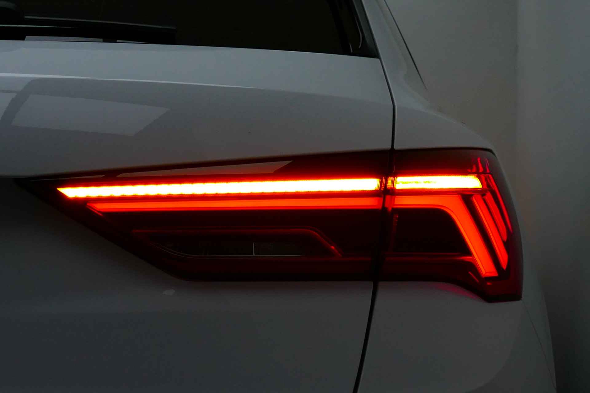 Audi Q3 35 TFSI Pro Line Bj 10-2022. Camera, Clima, Stoelverw, Led Koplampen, 19"LMV - 32/38