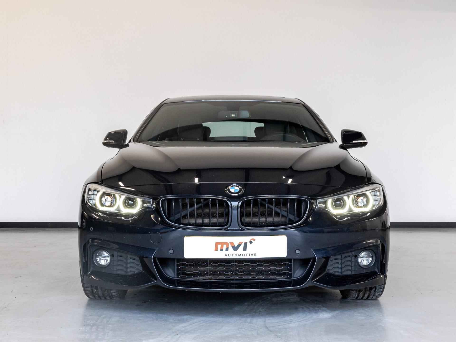 BMW 4-serie Gran Coupé 440i High Executive / 327pk / M Pakket / M Performance uitlaat / Leder / Dealer onderhouden - 9/40