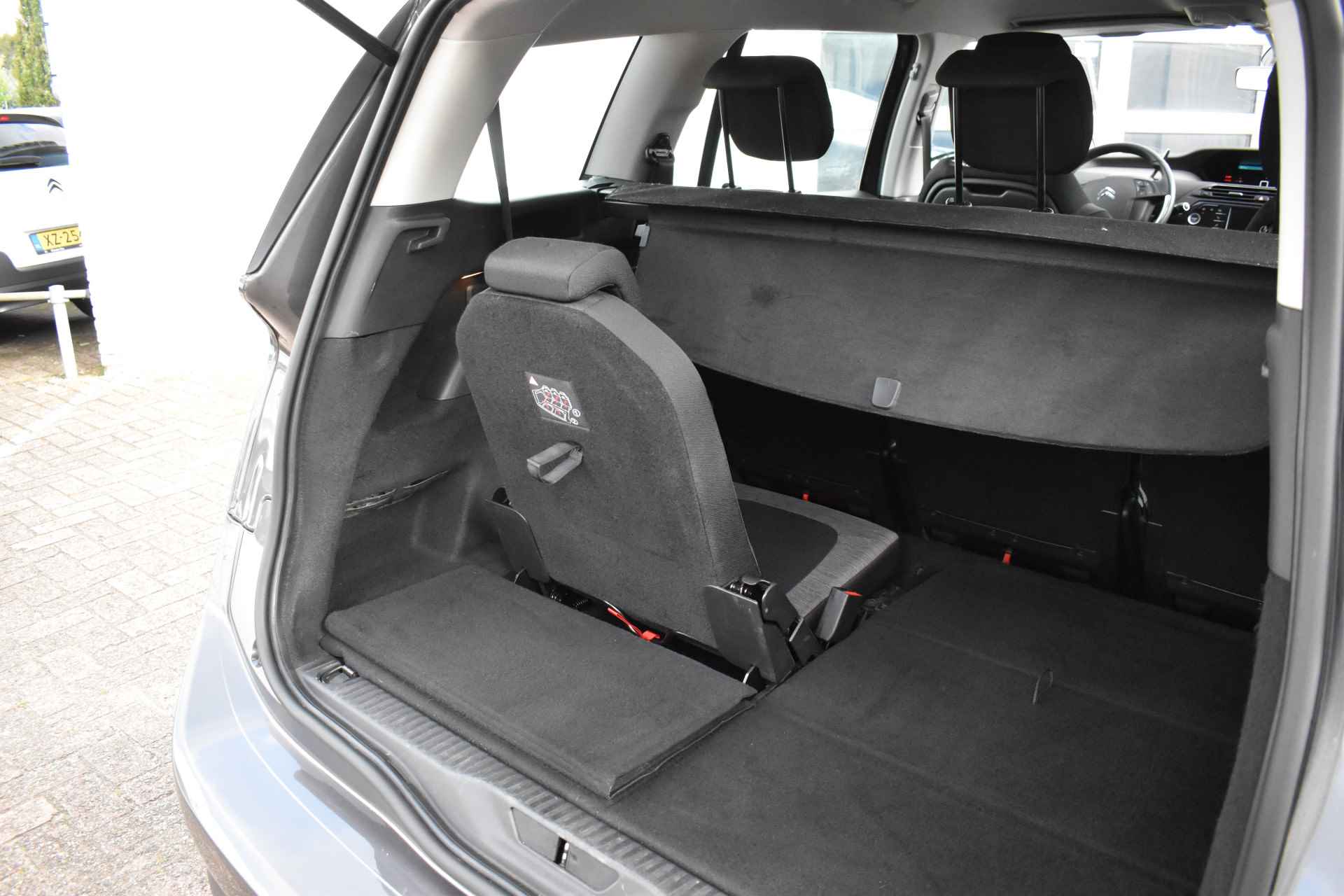 Citroën Grand C4 Spacetourer PureTech 130 EAT8 Business 7-Pers | Navi | Airco | Parkeerhulp | - 9/21