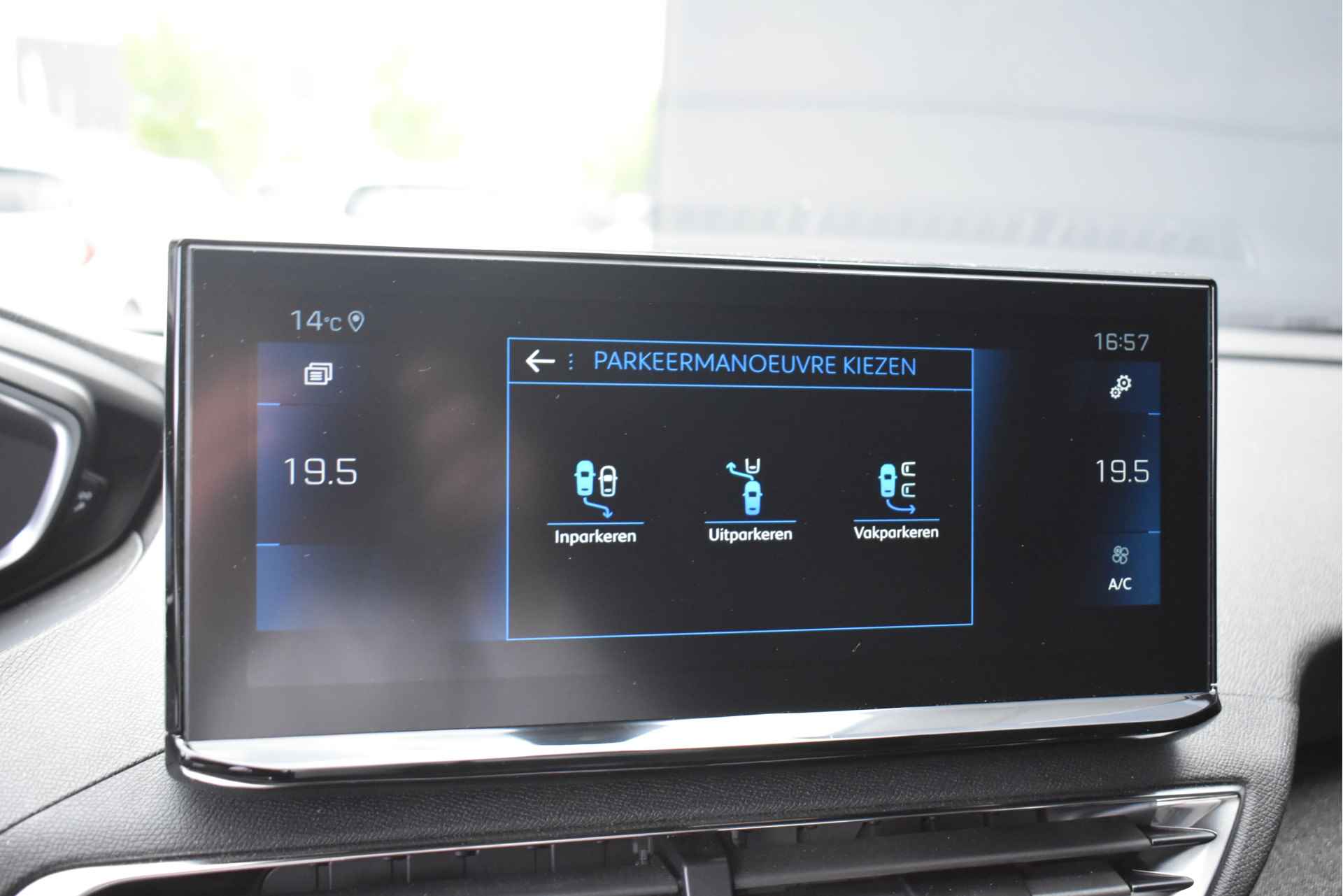 Peugeot 5008 1.2 PureTech Allure Pack Business Automaat 7p. DEMO-DEAL! | 360 Camera | Elektr. Achterklep | Pack City | Dodehoek-Detectie | - 24/38