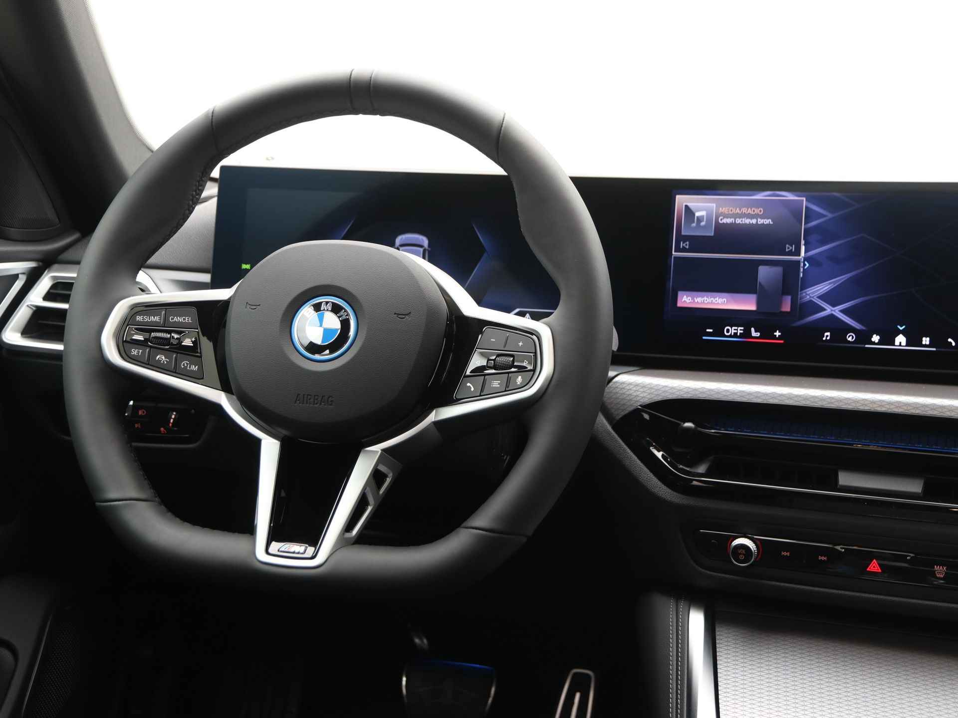 BMW i4 eDrive40 84 kWh - 3/27