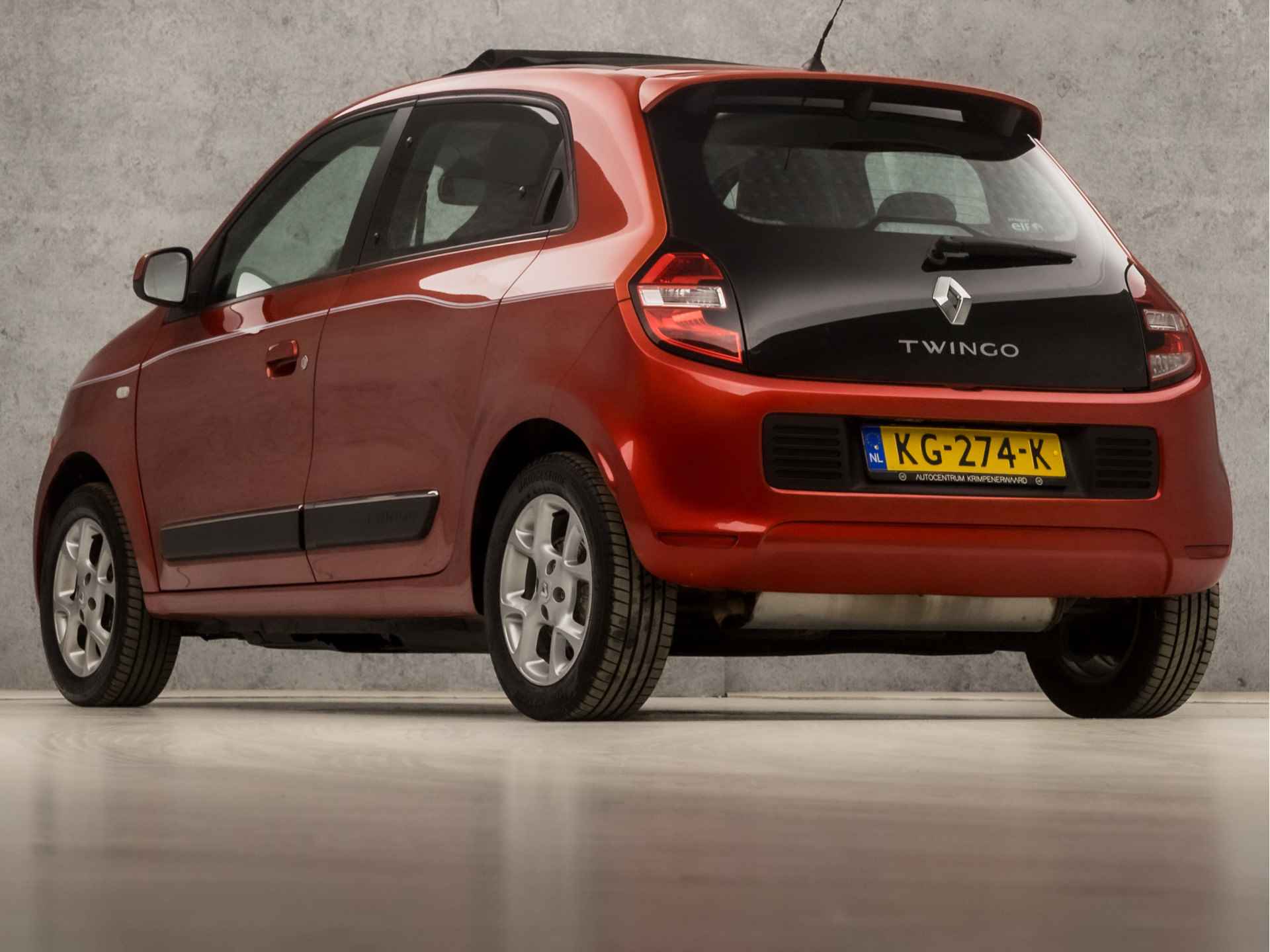 Renault Twingo 1.0 SCe Dynamique Sport (OPEN DAK, 5 DEURS, CRUISE, BLUETOOTH, RADIO, AIRCO, SPRAAKBEDIENING, ELEK PAKKET, SORTSTOELEN, LM VELGEN, NIEUWE APK, NIEUWSTAAT) - 3/30