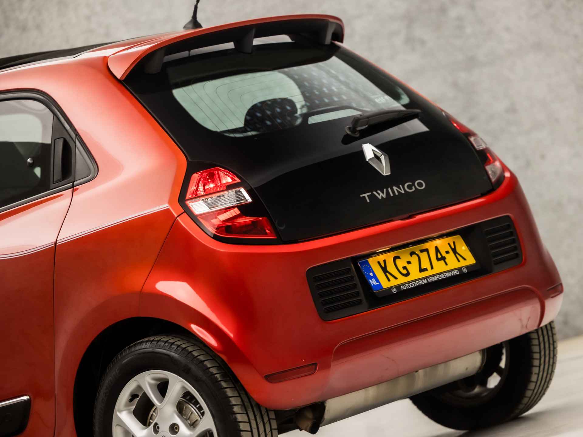 Renault Twingo 1.0 SCe Dynamique Sport (OPEN DAK, 5 DEURS, CRUISE, BLUETOOTH, RADIO, AIRCO, SPRAAKBEDIENING, ELEK PAKKET, SORTSTOELEN, LM VELGEN, NIEUWE APK, NIEUWSTAAT) - 15/30