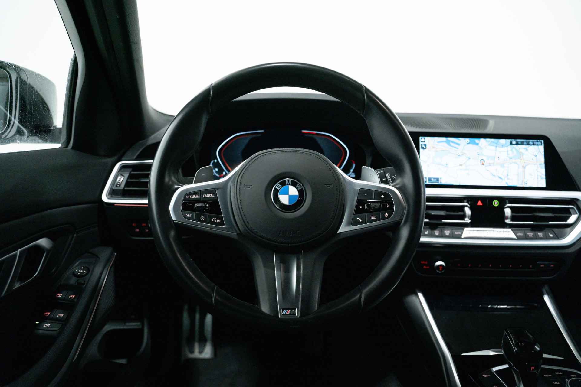 BMW 3 Serie Touring 320i High Executive M Sportpakket Aut. - 12/37