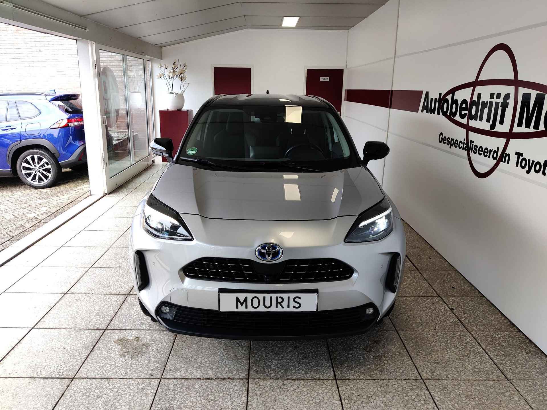 Toyota Yaris Cross 1.5 Hybrid Executive bi-tone - 2/26