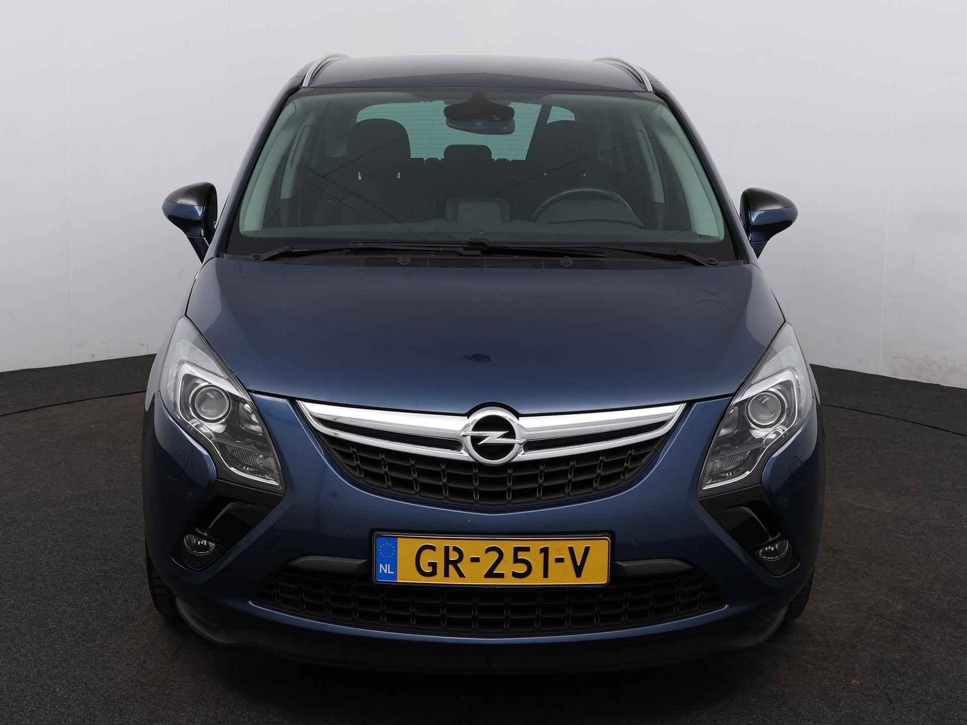 Opel Zafira Tourer 1.4 Cosmo | Trekhaak | Camera | Navigatie | AGR Comfortstoelen - 9/28