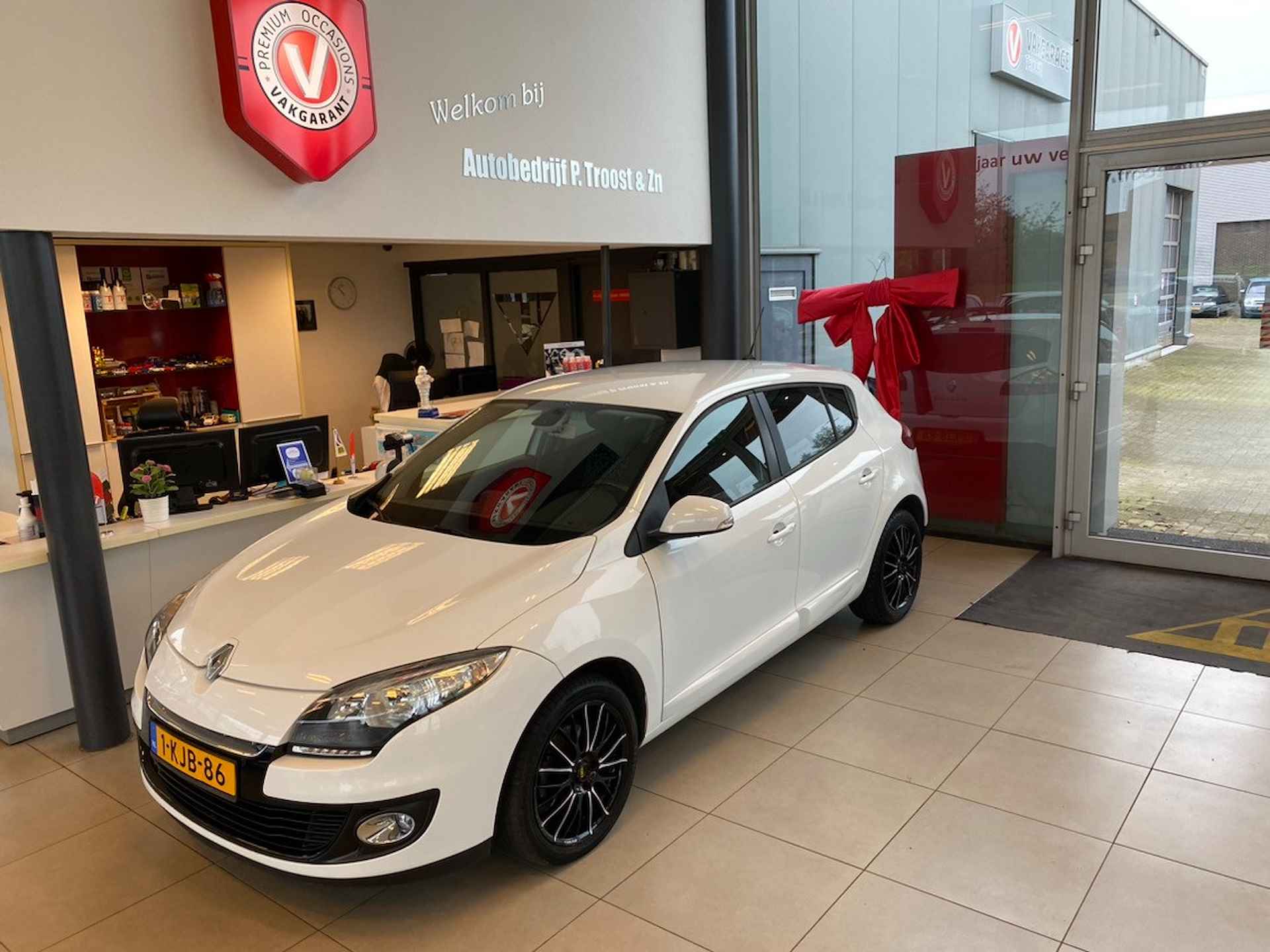 Renault Mégane 1.2 TCe Expression,5 Deurs,5 Zits,Navigatie,Climate&Cruisecontrol,Achteruitrijsensoren,Bluetooth,Elektrischpakket,17 Inch Lmv - 2/27