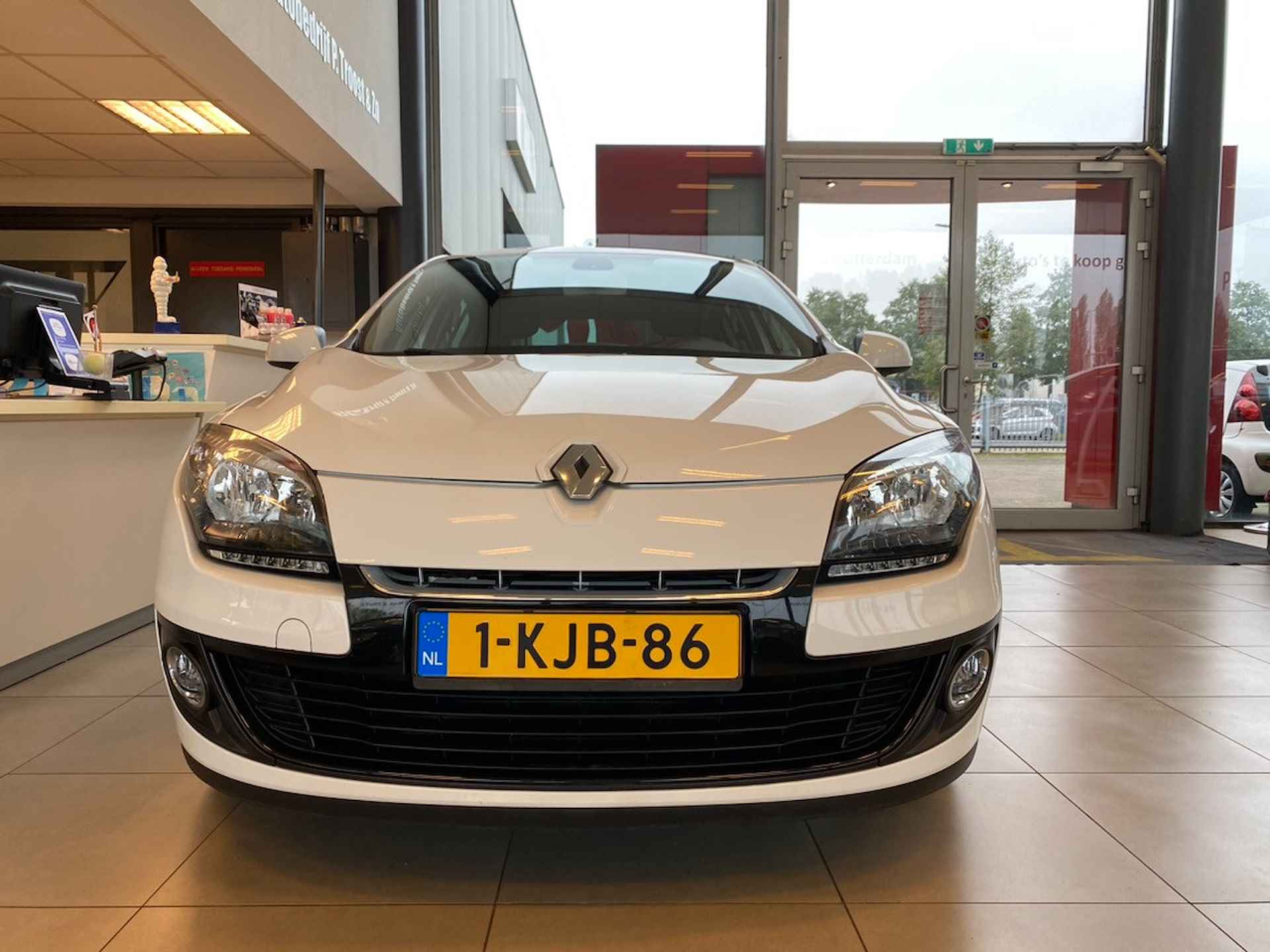 Renault Mégane 1.2 TCe Expression,5 Deurs,5 Zits,Navigatie,Climate&Cruisecontrol,Achteruitrijsensoren,Bluetooth,Elektrischpakket,17 Inch Lmv - 3/27