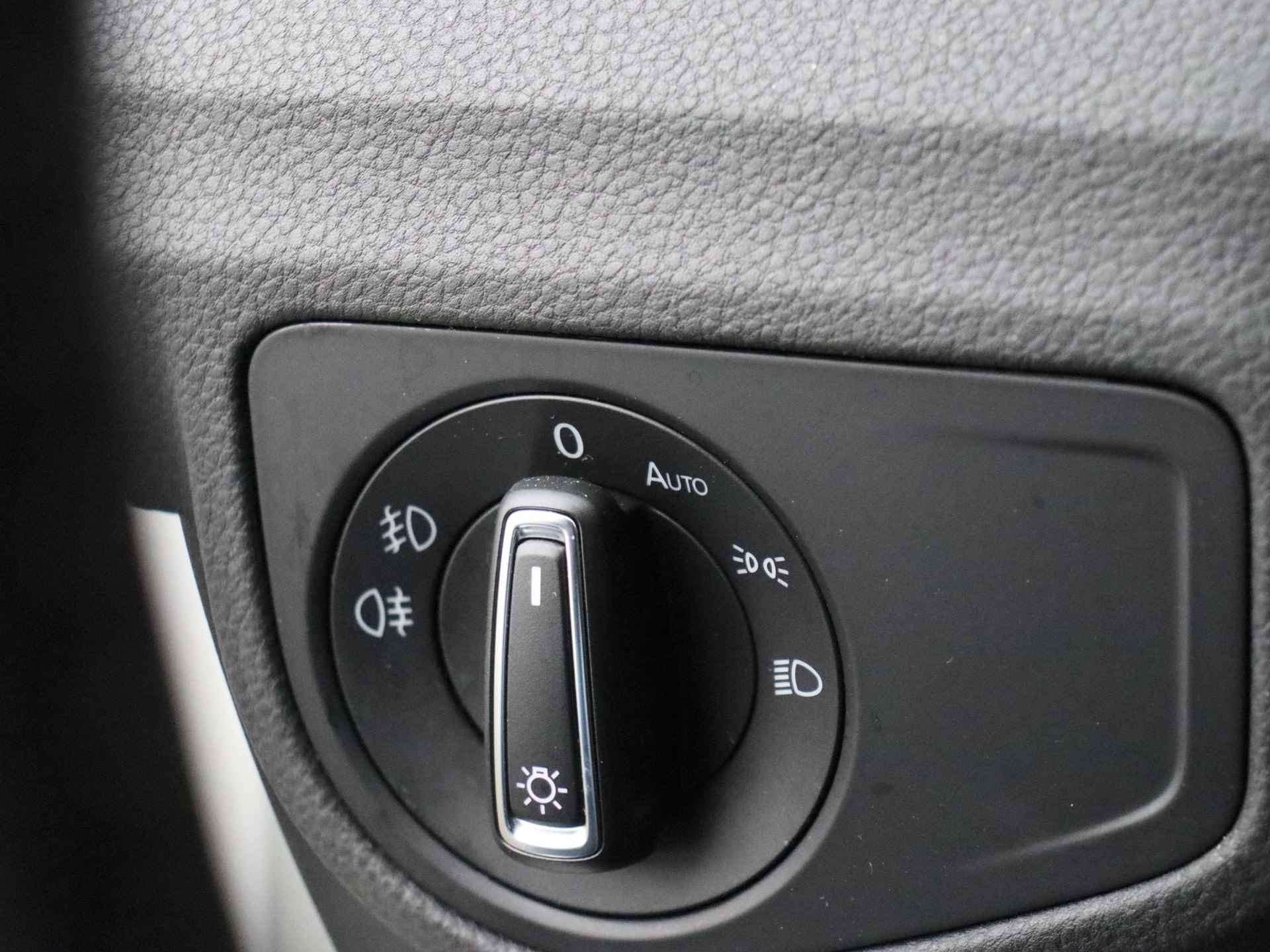 Volkswagen Golf Sportsvan 1.0 TSI Comfortline | Automaat | Navi | PDC Voor achter | - 21/24