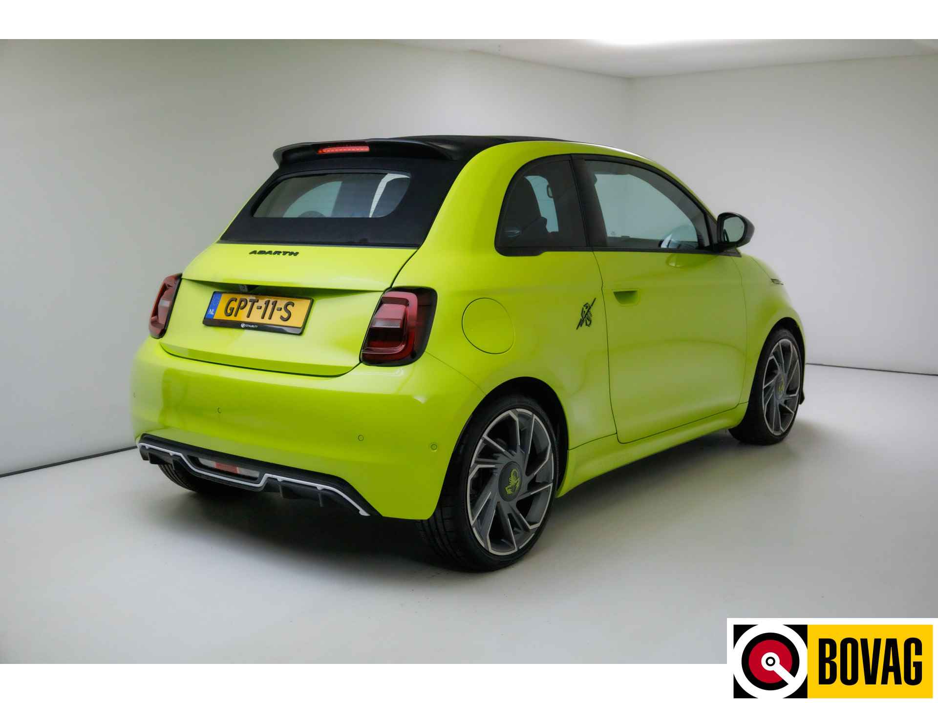 Abarth 500C Cabrio Scorpionissima 42 kWh 155 PK | € 2000,- Subsidie mogelijk! JBL, Camera, Stoelverwarming, PDC, 18" LMV, Navigatie. Sportstoelen - 5/25