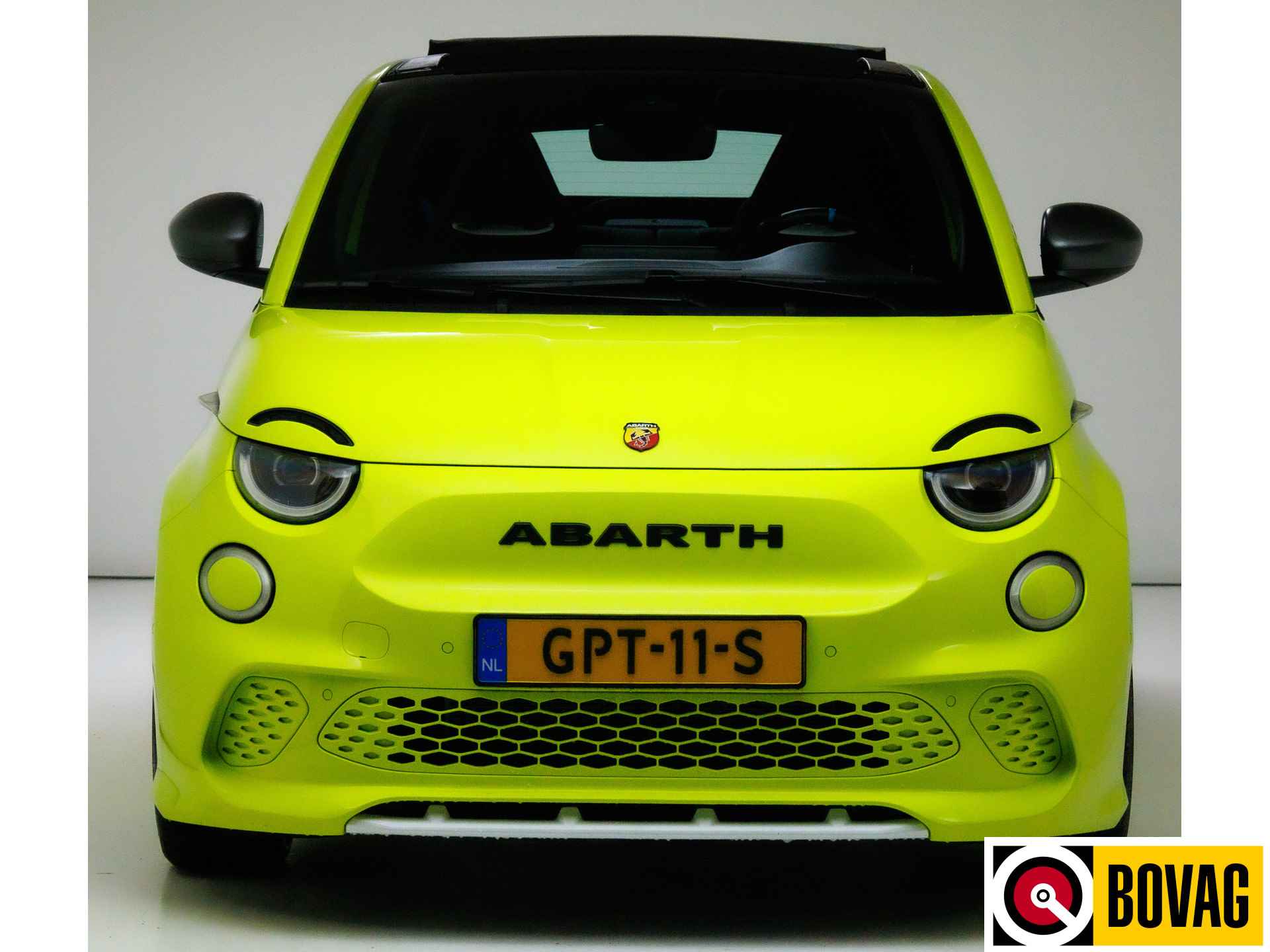 Abarth 500C Cabrio Scorpionissima 42 kWh 155 PK | € 2000,- Subsidie mogelijk! JBL, Camera, Stoelverwarming, PDC, 18" LMV, Navigatie. Sportstoelen - 22/25