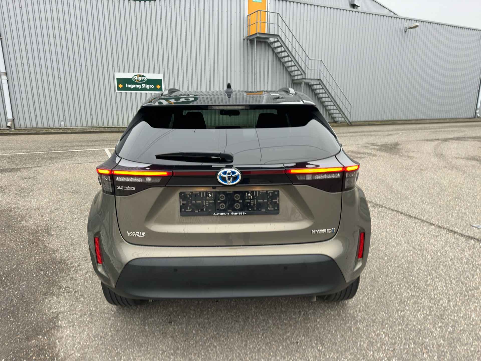 Toyota Yaris Cross 1,5 Hybride Dynamic Navigatiesysteem Achteruitrijcamera Cruise controle - 7/20