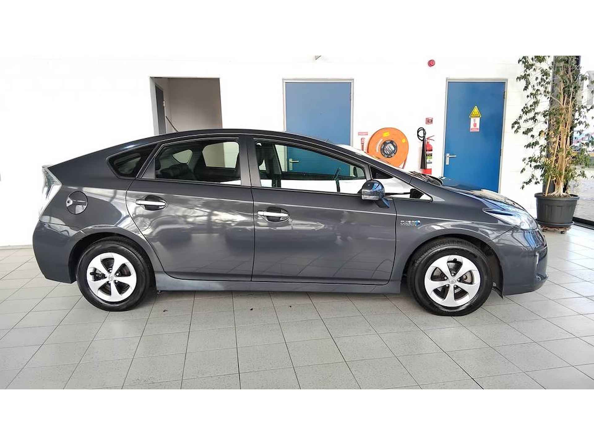 Toyota Prius 1.8 Plug-in Hybrid Aspiration - 2/24