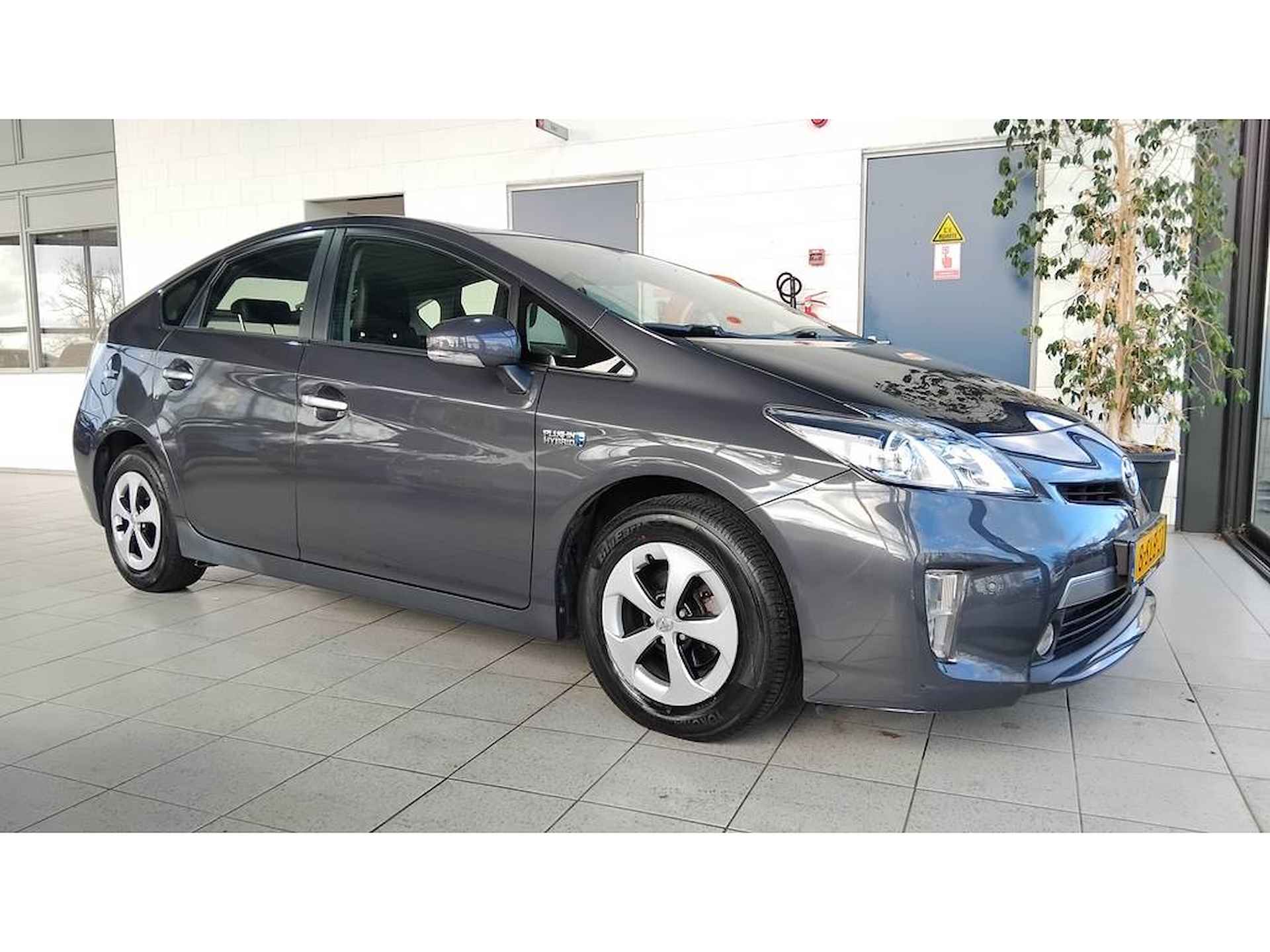 Toyota Prius 1.8 Plug-in Hybrid Aspiration - 24/24